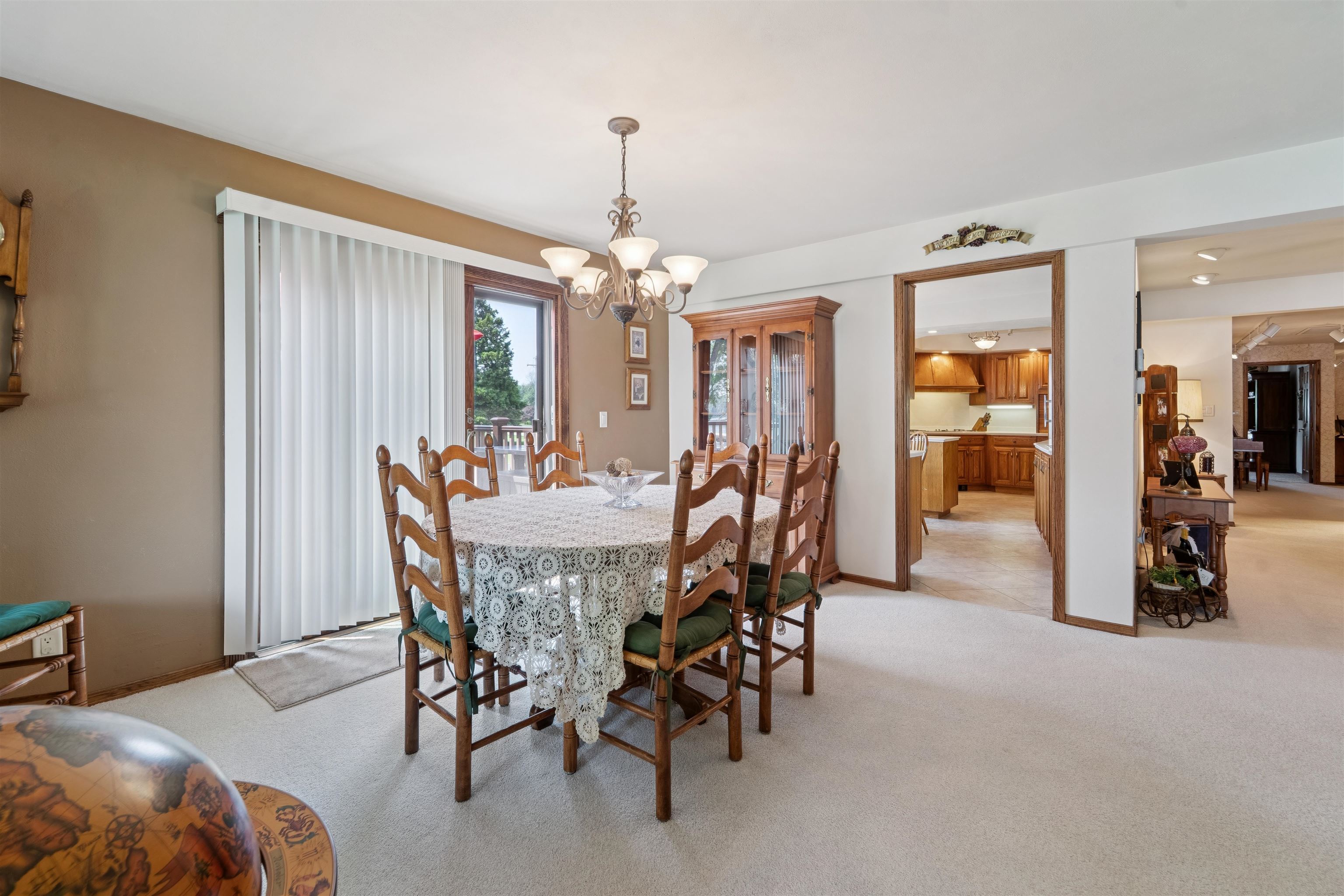APPLETON, Wisconsin, 54914, United States, 3 Bedrooms Bedrooms, ,3 BathroomsBathrooms,Residential,For Sale,1911879