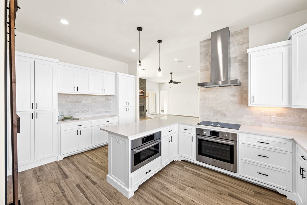 Kerrville, Texas, 78028, United States, 3 Bedrooms Bedrooms, ,3 BathroomsBathrooms,Residential,For Sale,2025103