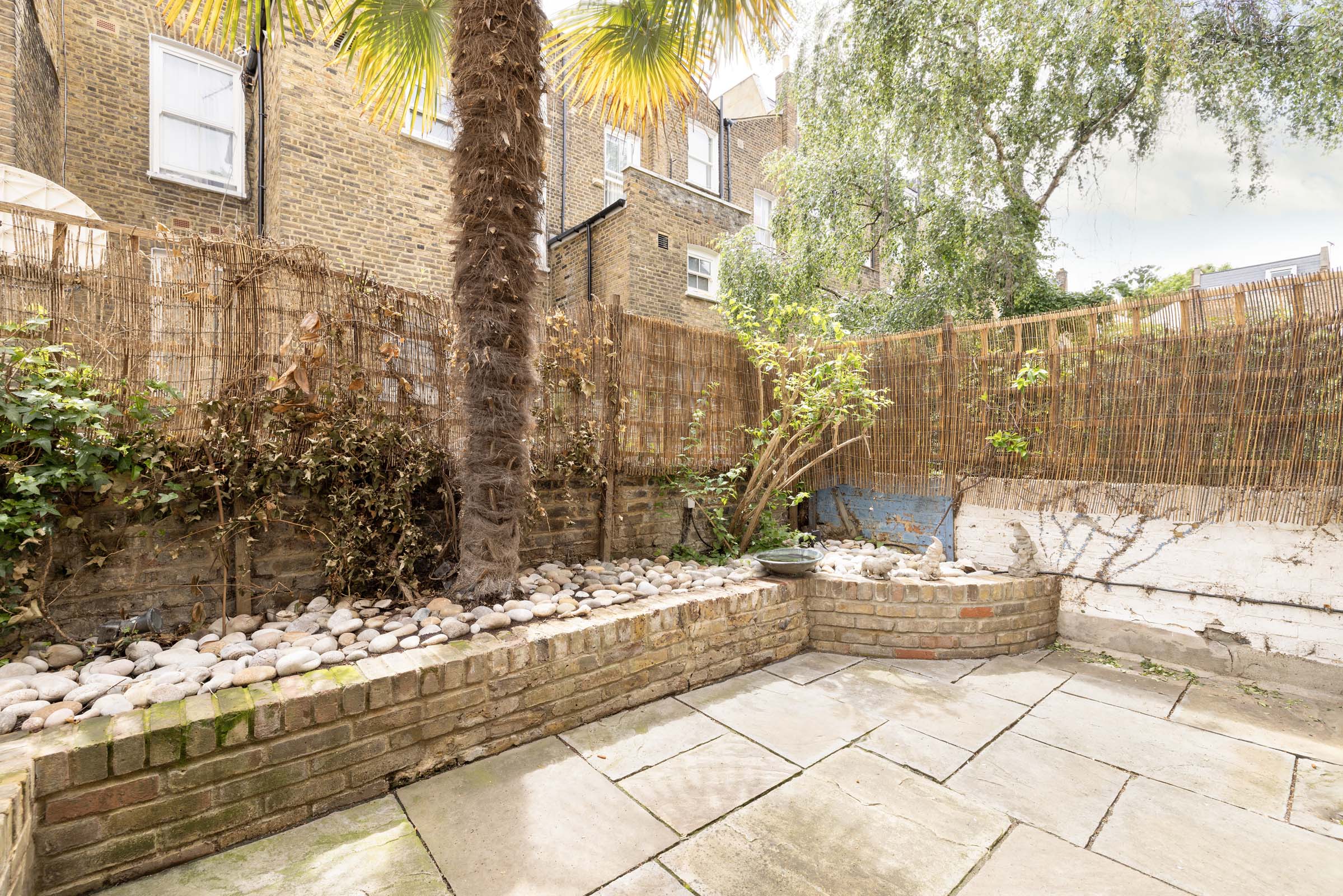  A Beautifully Designed Garden Duplex Moments from Golborne Road - 物件實景