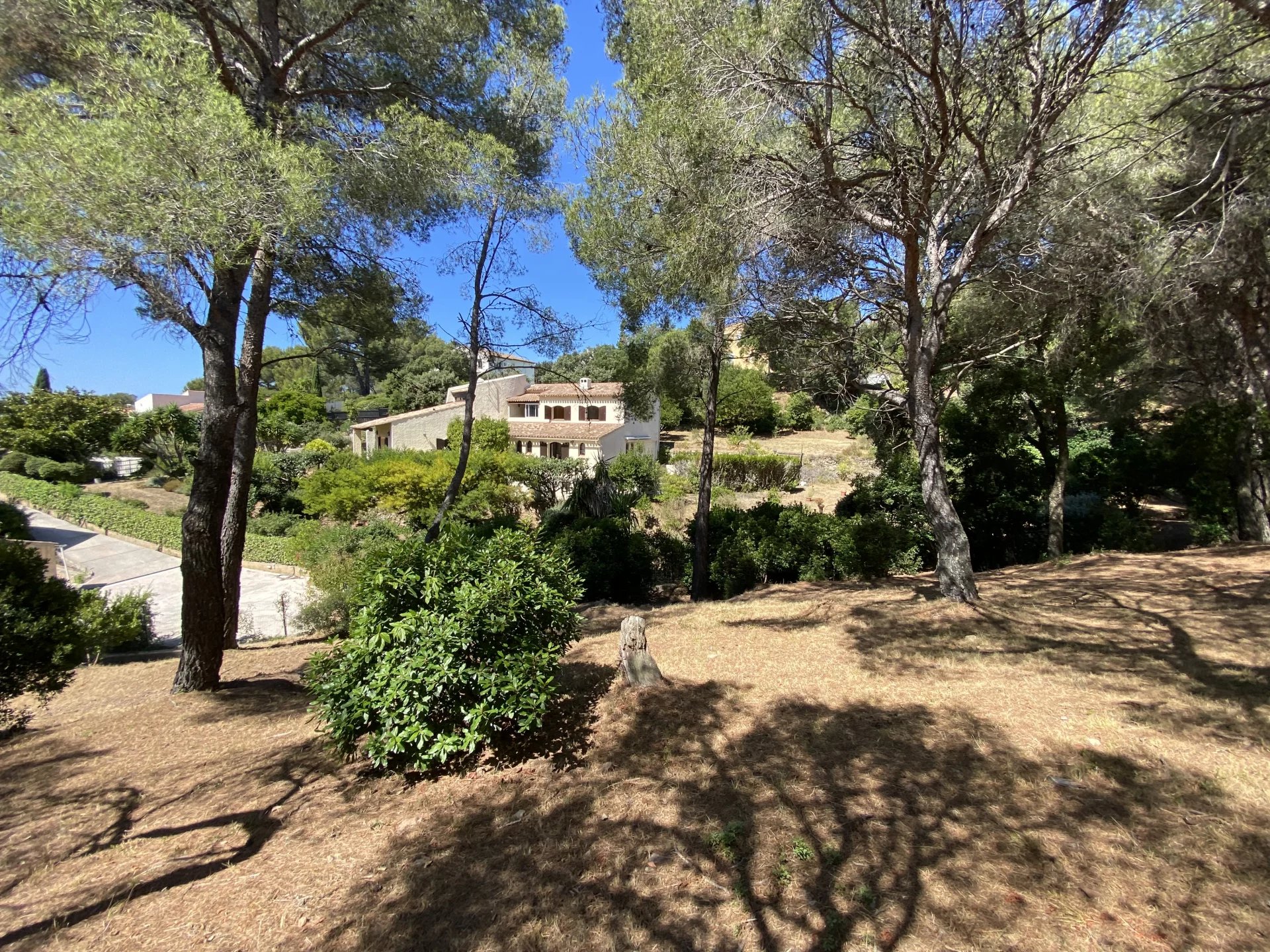 Saint-Mandrier-sur-Mer, Provence-Alpes-Côte d’Azur, 83430, FR, 4 Bedrooms Bedrooms, ,6 BathroomsBathrooms,Residential,For Sale,1673174