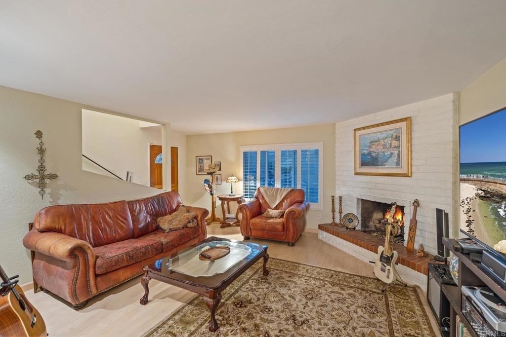 Imperial Beach, California, 91932, United States, 2 Bedrooms Bedrooms, ,3 BathroomsBathrooms,Residential,For Sale,1729656