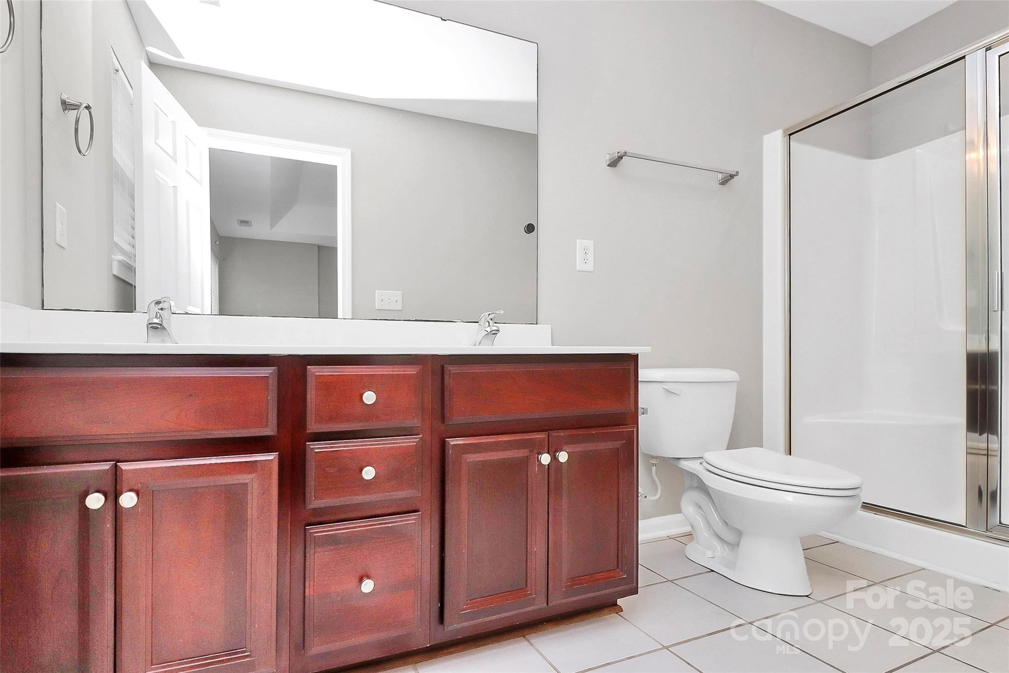 Charlotte, North Carolina, 28203, United States, 3 Bedrooms Bedrooms, ,3 BathroomsBathrooms,Residential,For Sale,2003363