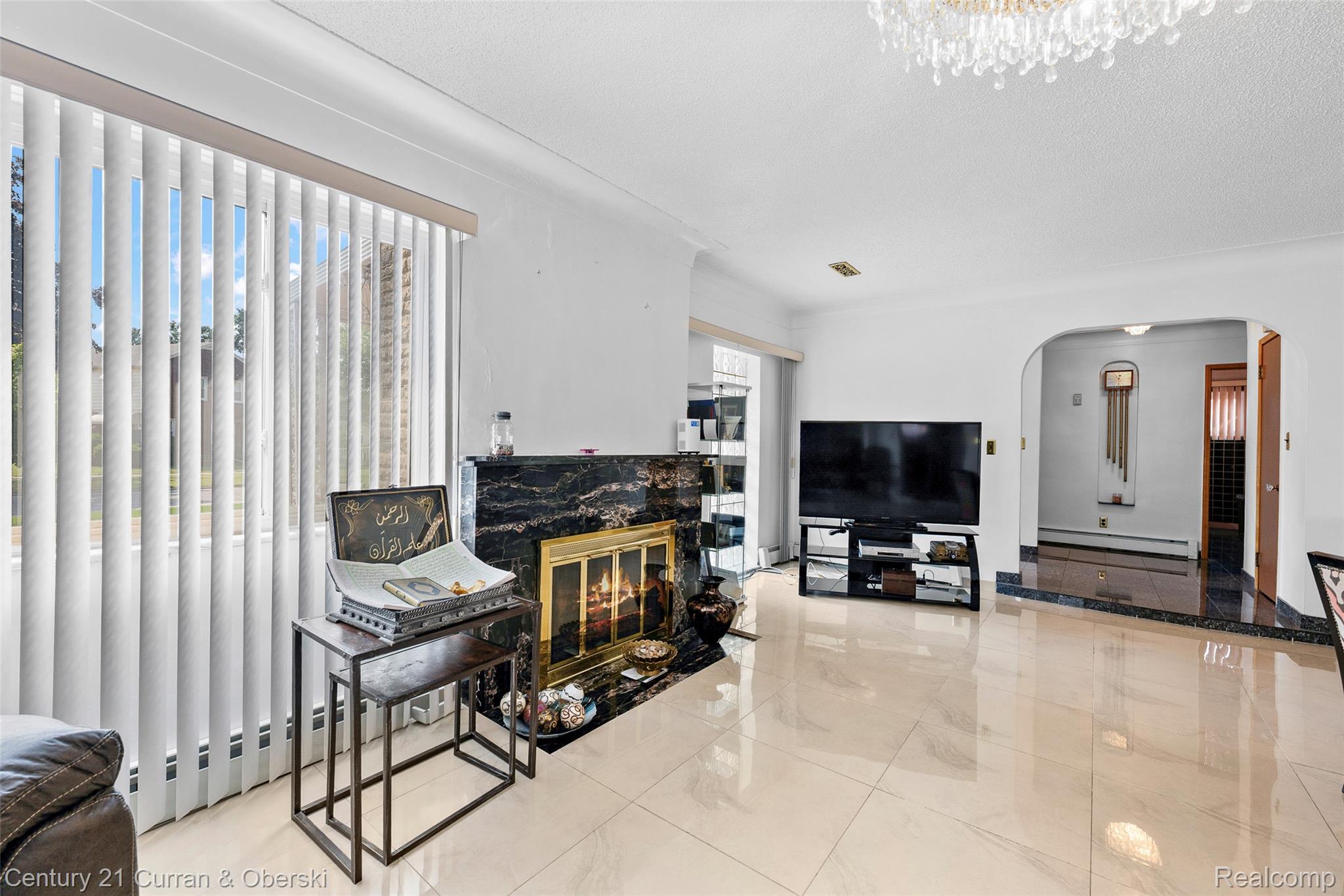 Dearborn, Michigan, 48126, United States, 3 Bedrooms Bedrooms, ,4 BathroomsBathrooms,Residential,For Sale,1979682