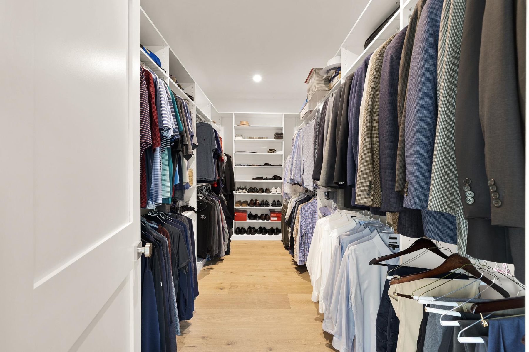  1216 Earnestine Street, Mclean, VA, 22101 - 物件實景