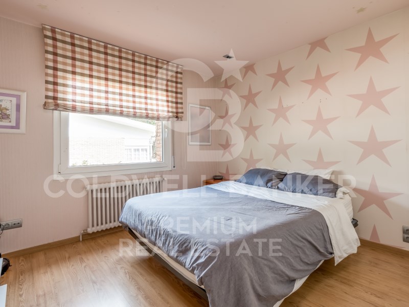 Cerdanyola del Vallès, Catalonia, ES, 4 Bedrooms Bedrooms, ,4 BathroomsBathrooms,Residential,For Sale,1481716
