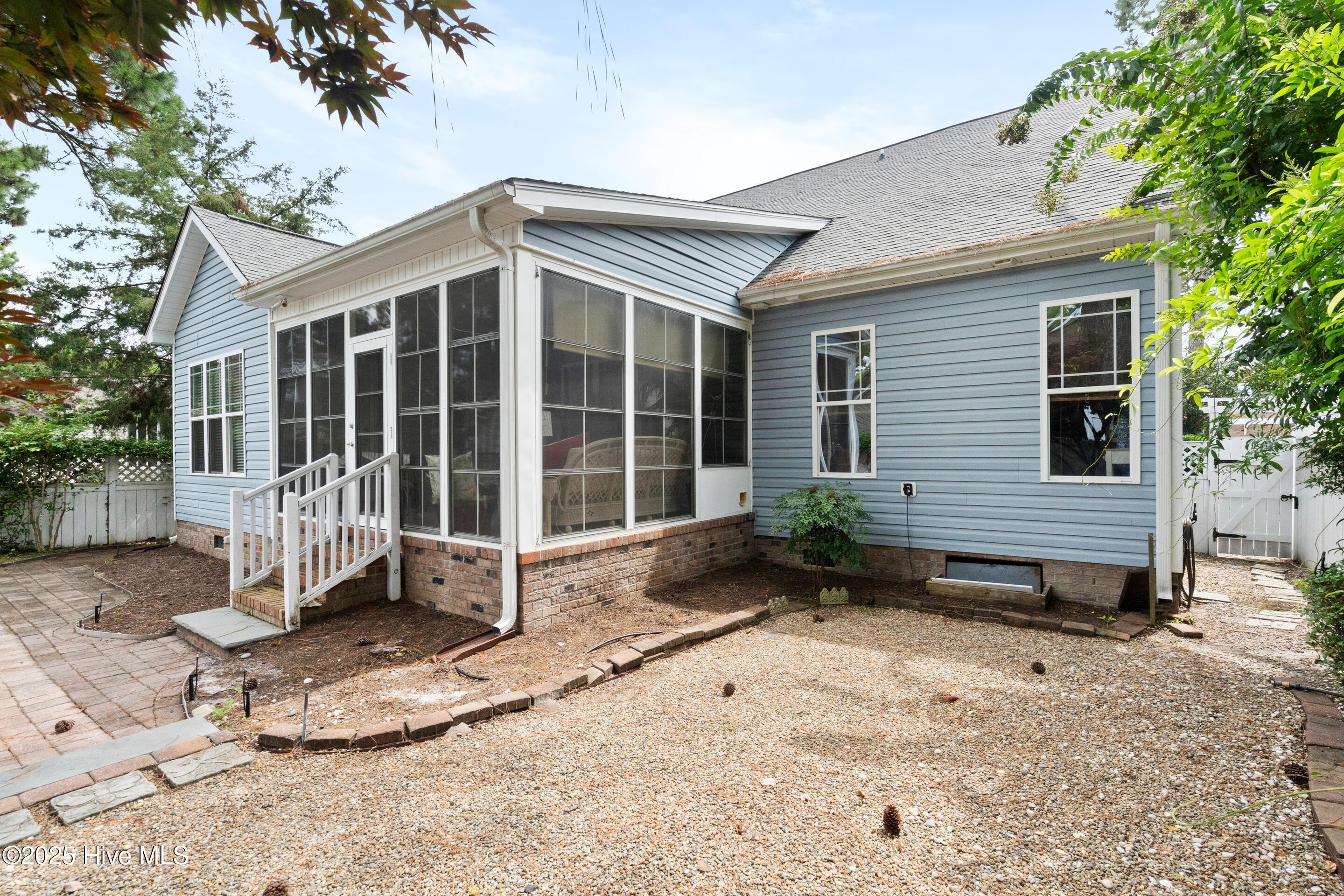 Southport, North Carolina, 28461, United States, 4 Bedrooms Bedrooms, ,4 BathroomsBathrooms,Residential,For Sale,1925893