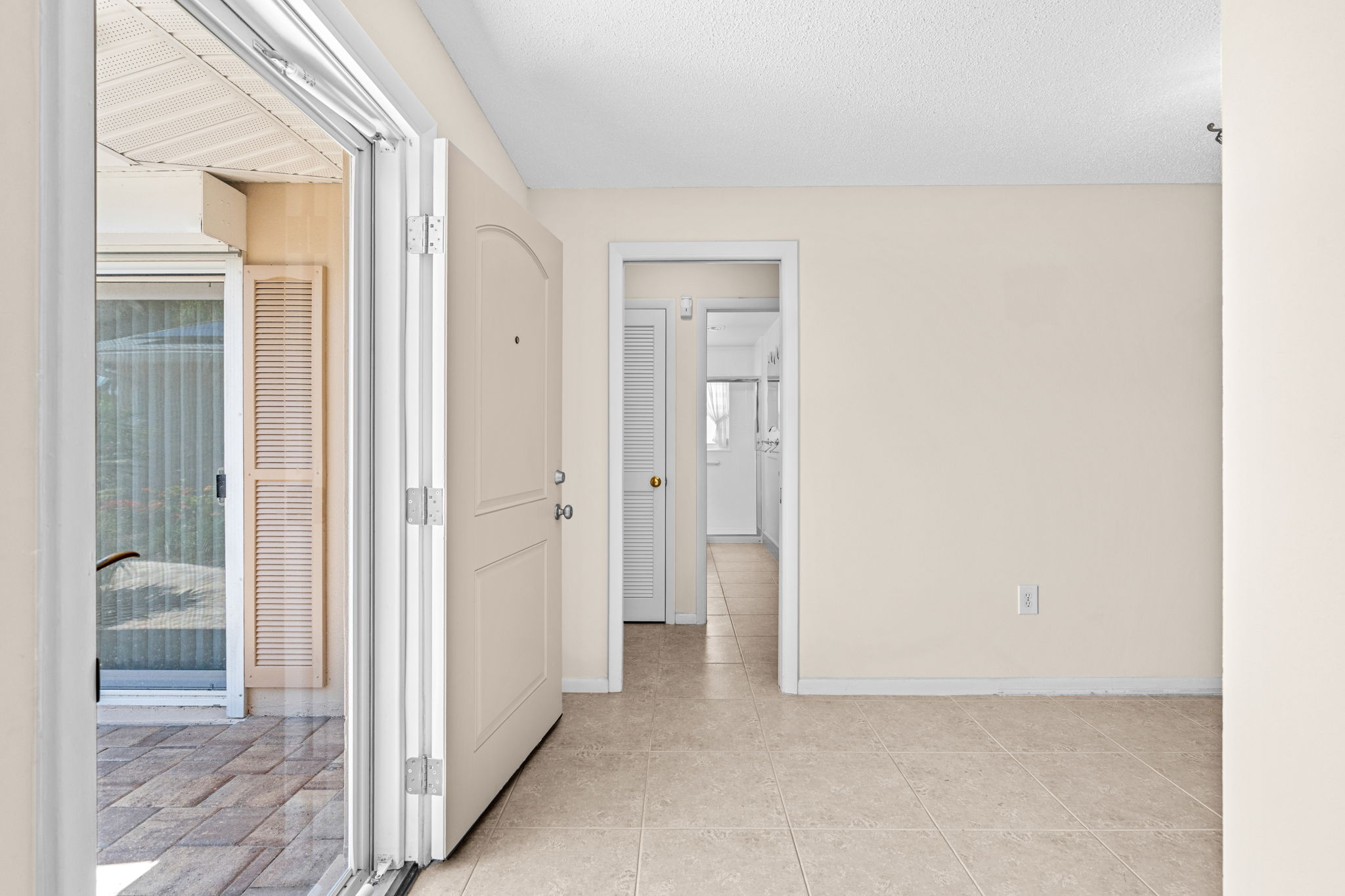  27 Westview Lane, Cocoa Beach, FL, 32931 - 物件實景