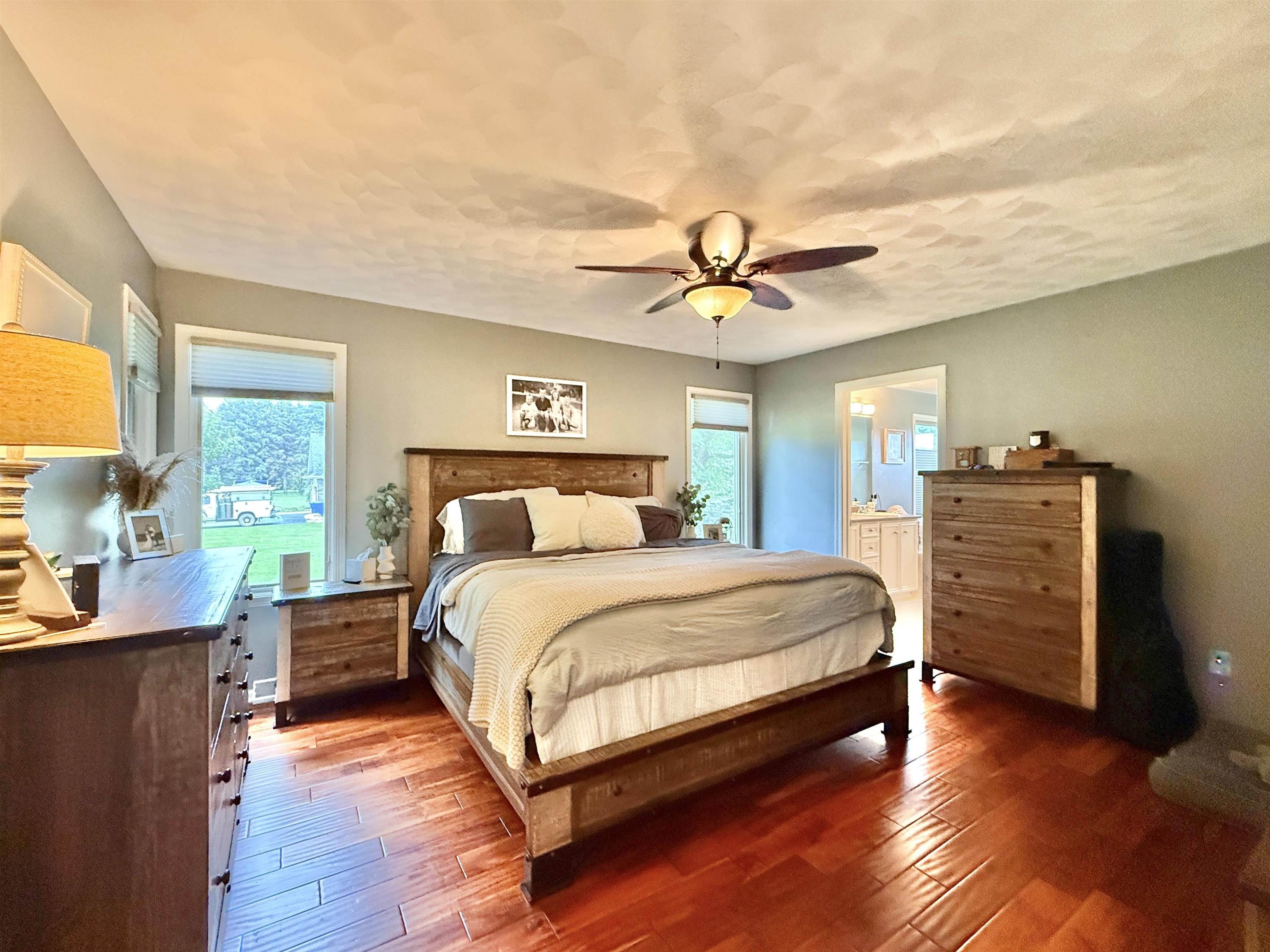 South Beloit, Illinois, 61080, United States, 4 Bedrooms Bedrooms, ,3 BathroomsBathrooms,Residential,For Sale,1984178