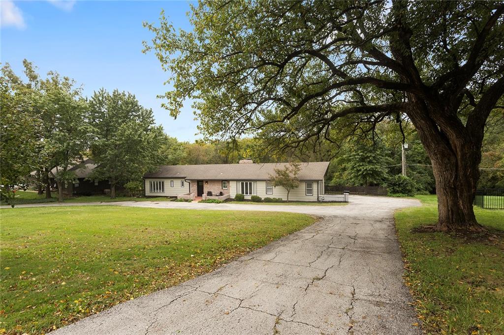 State Line Rd, Leawood, KS 66206 #1