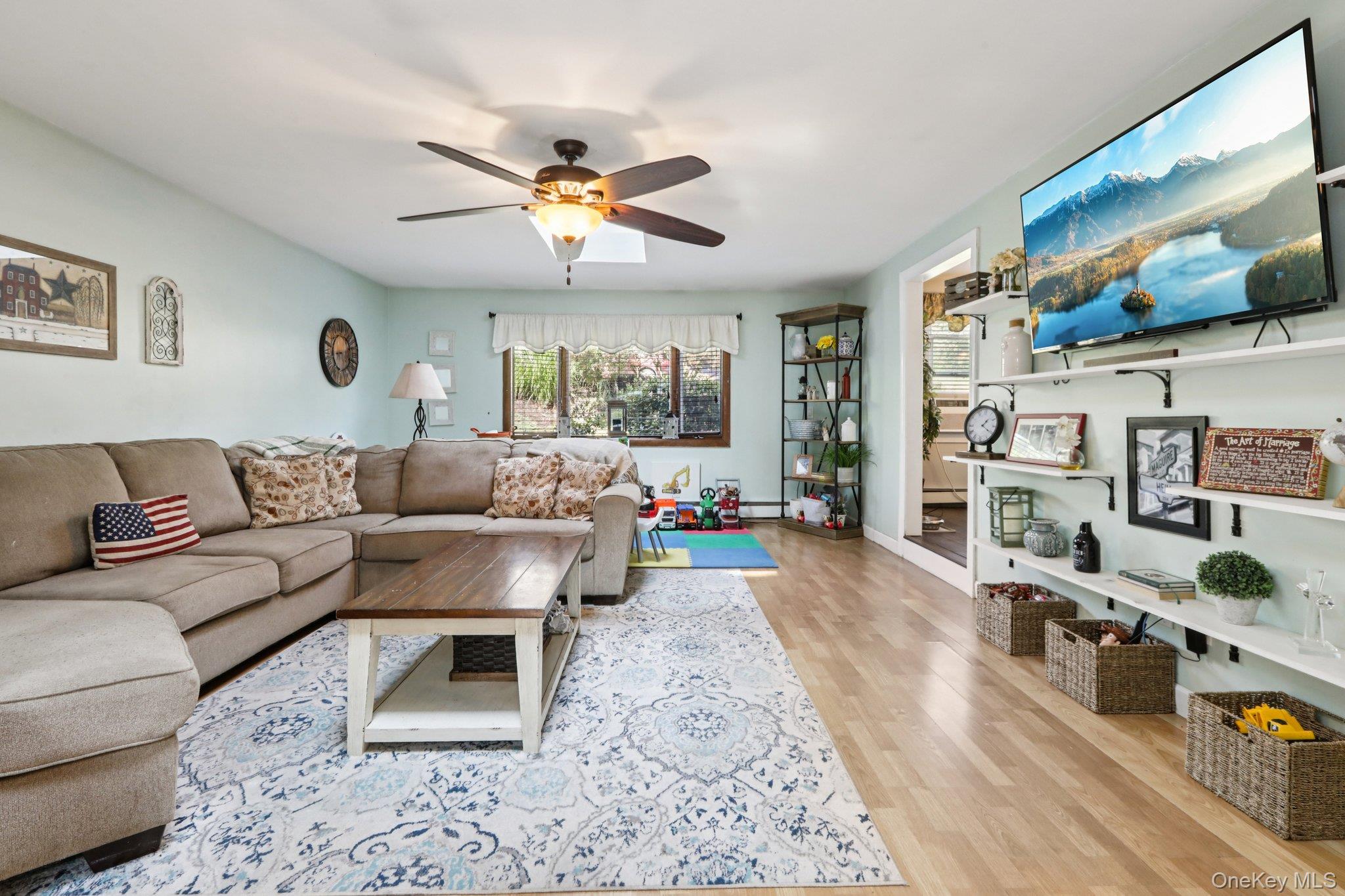 Garnerville, New York, 10923, United States, 4 Bedrooms Bedrooms, ,2 BathroomsBathrooms,Residential,For Sale,1974651