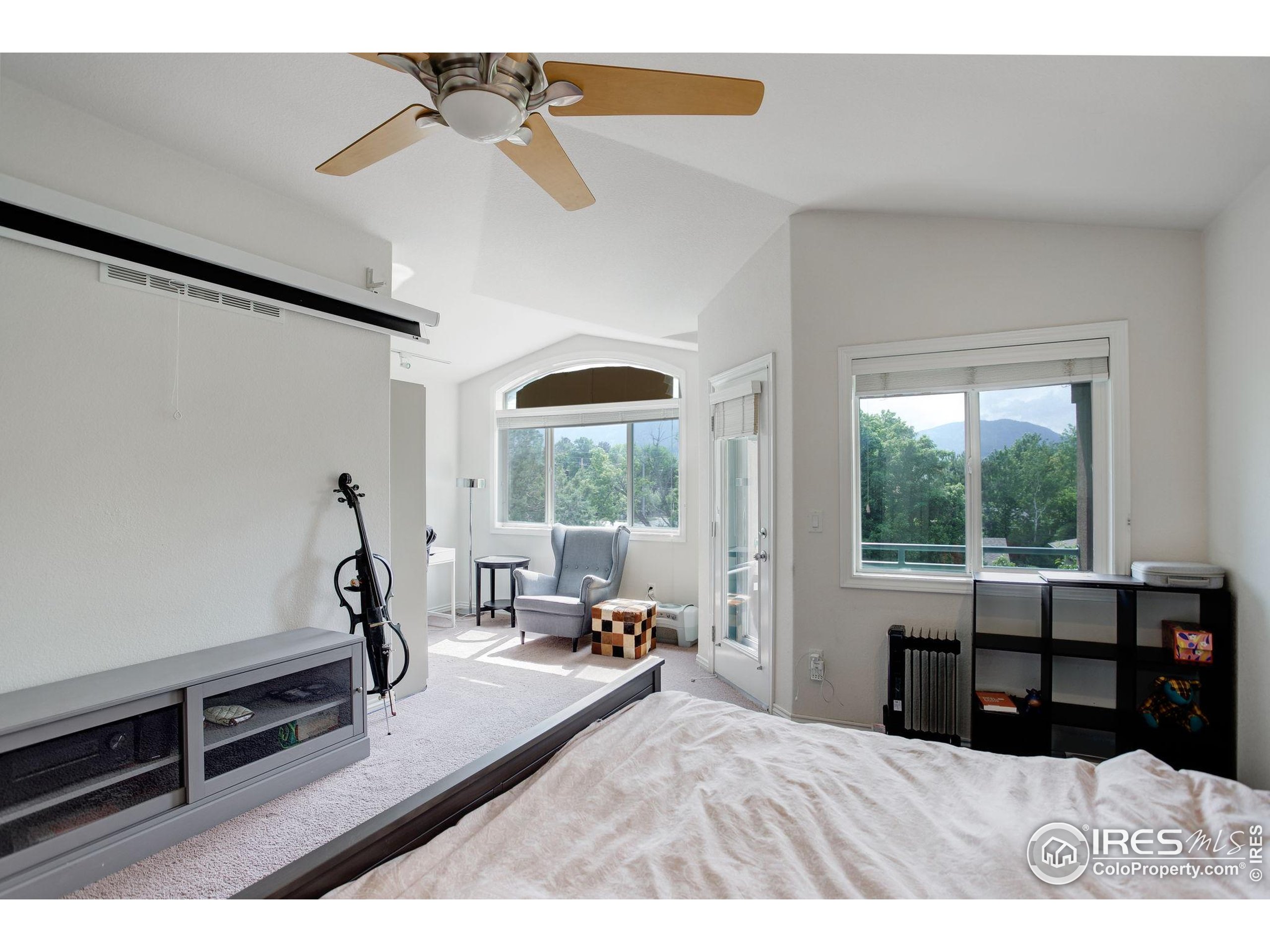 Boulder, Colorado, 80303, United States, 4 Bedrooms Bedrooms, ,3 BathroomsBathrooms,Residential,For Sale,1940401