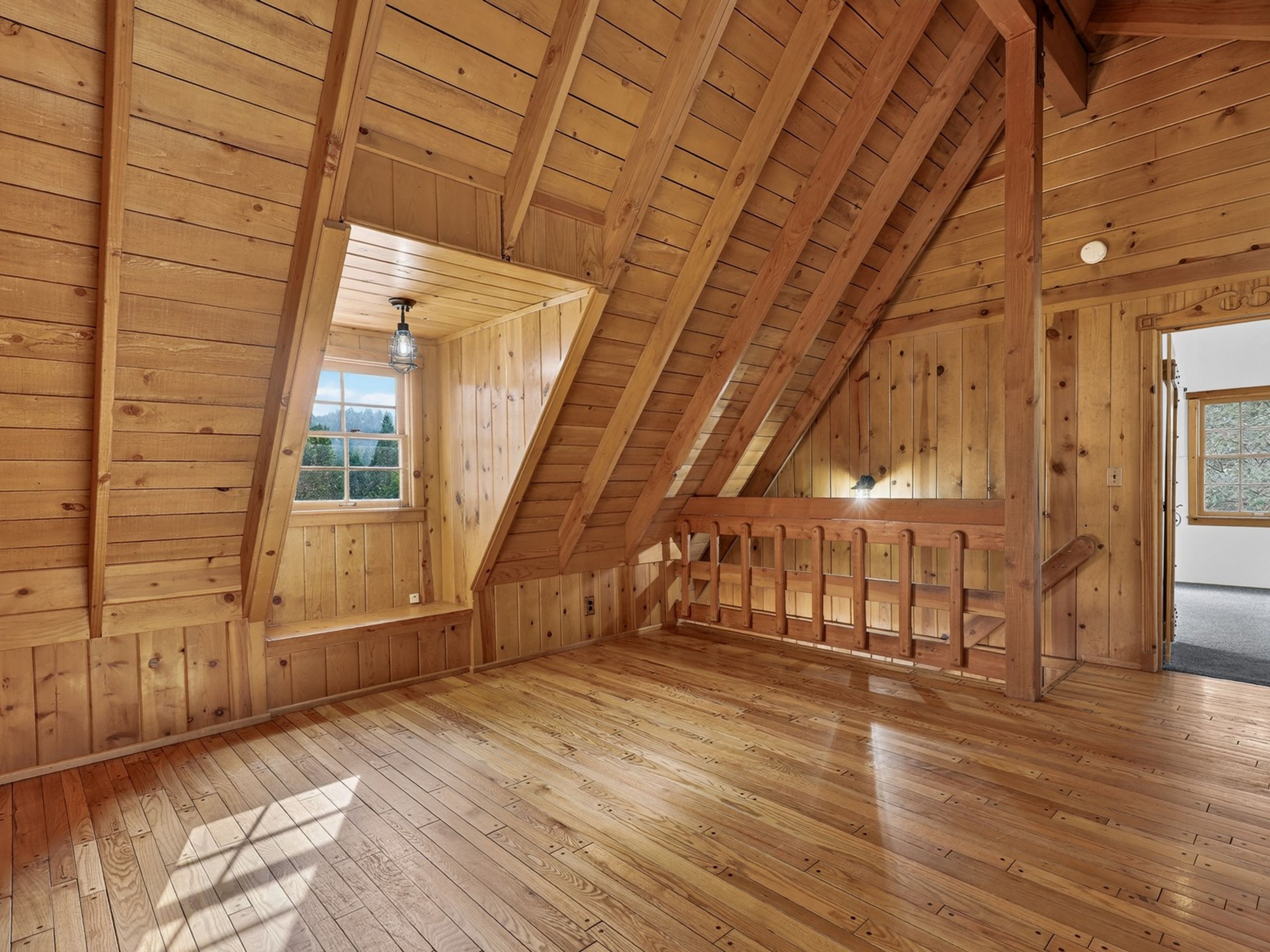  349 Golf Course Road, Lake Arrowhead, CA 92352 - 物件實景