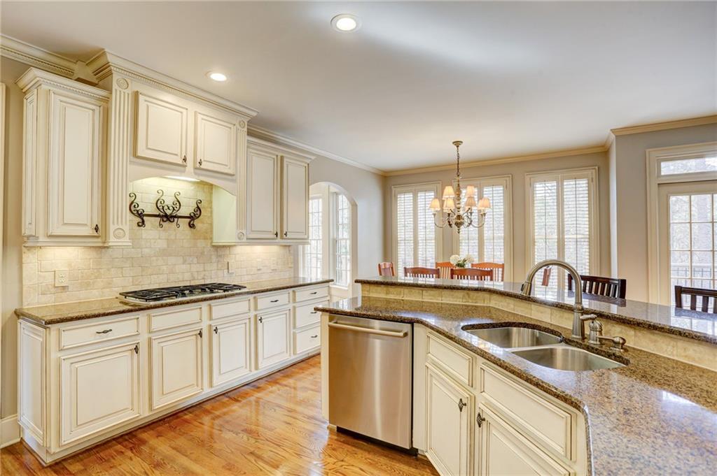 Suwanee, Georgia, 30024, United States, 5 Bedrooms Bedrooms, ,5 BathroomsBathrooms,Residential,For Sale,2025852