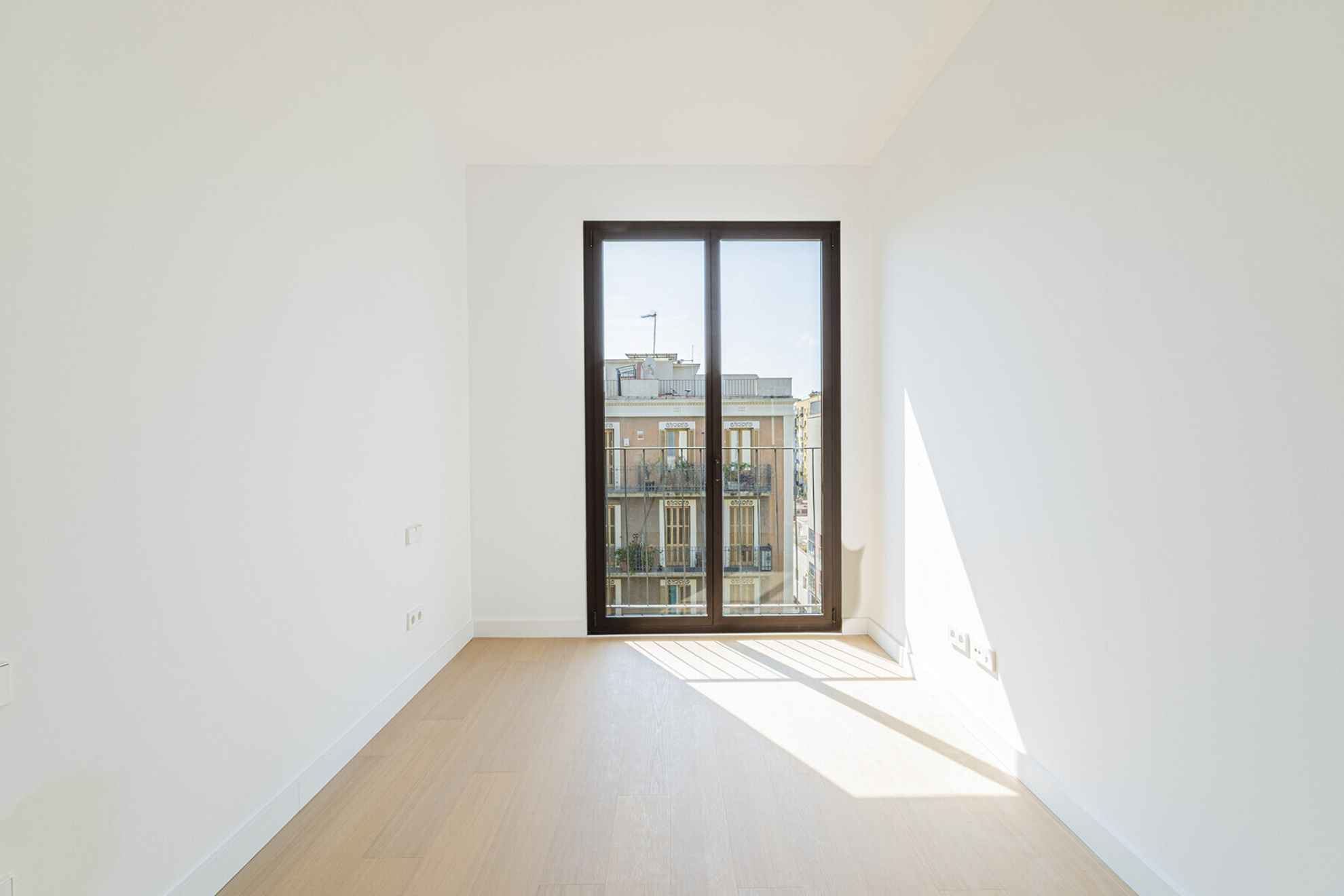  Newly constructed duplex penthouse near the beach - 物件實景