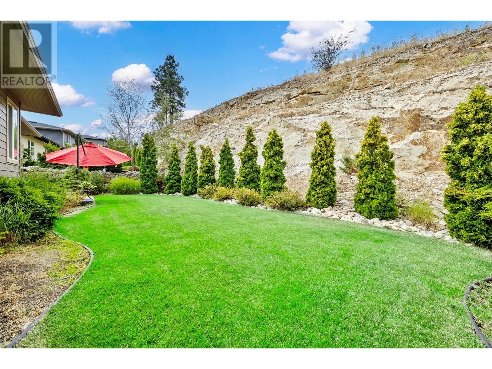 KELOWNA, British Columbia, V1P 1T1, CA, 4 Bedrooms Bedrooms, ,3 BathroomsBathrooms,Residential,For Sale,1837961