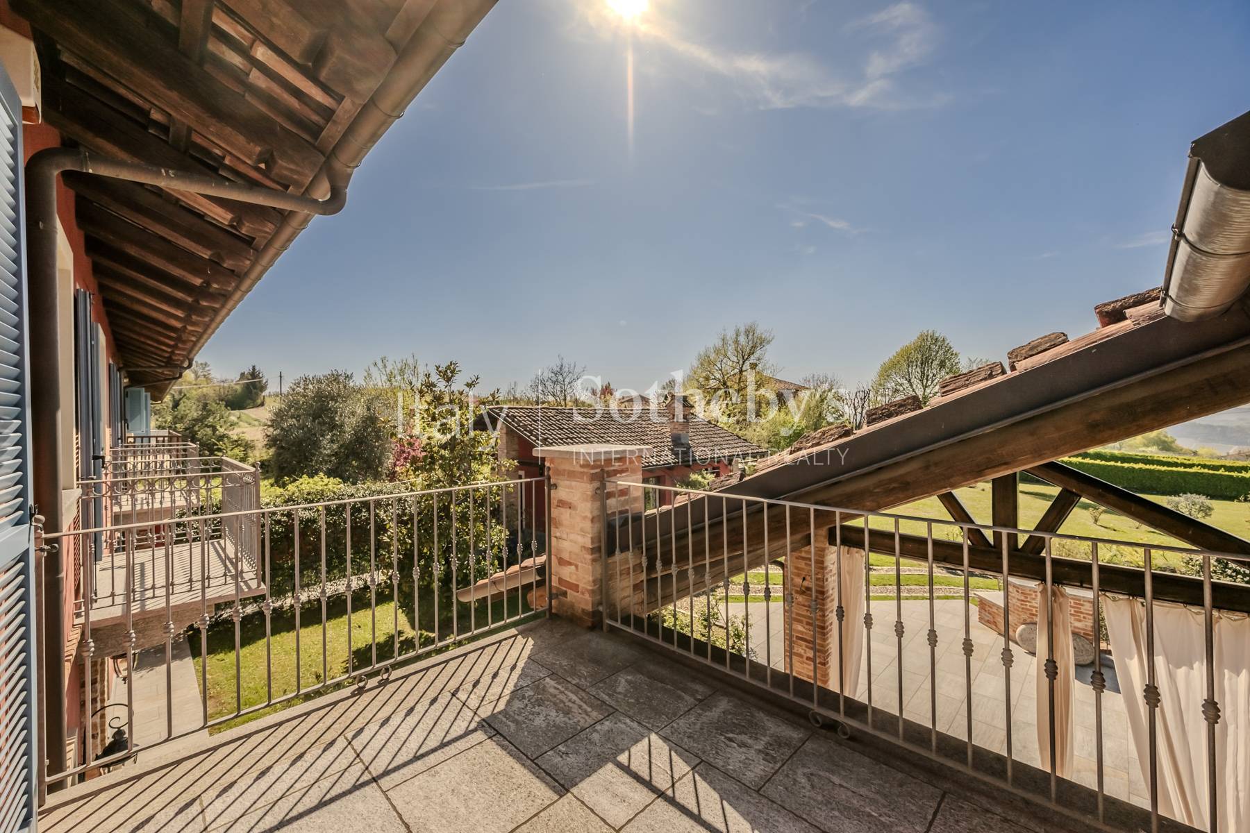  Elegant property with garden in the heart of the Roero - 物件實景