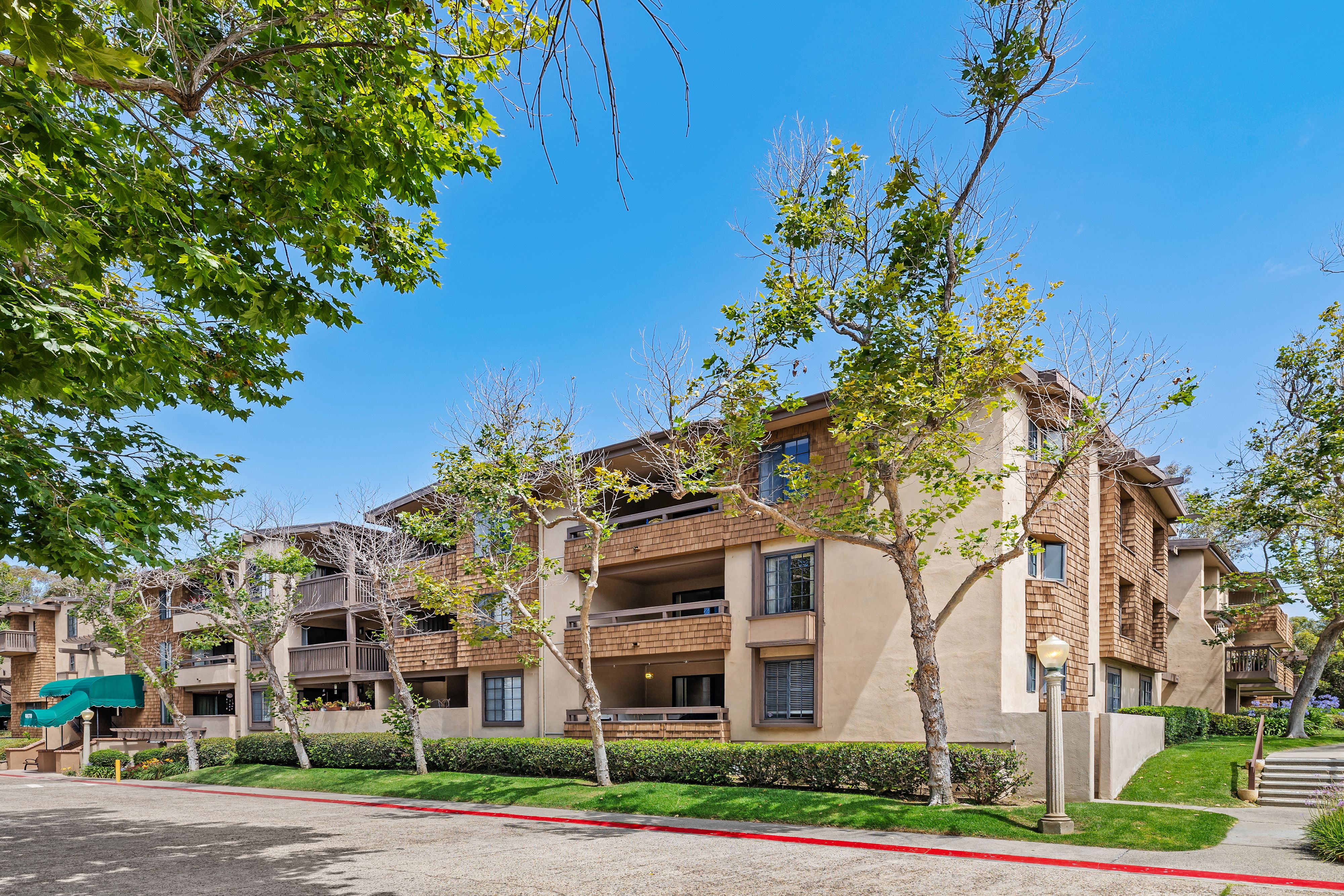  8870 Villa La Jolla Drive, San Diego, CA 92037 - 物件實景