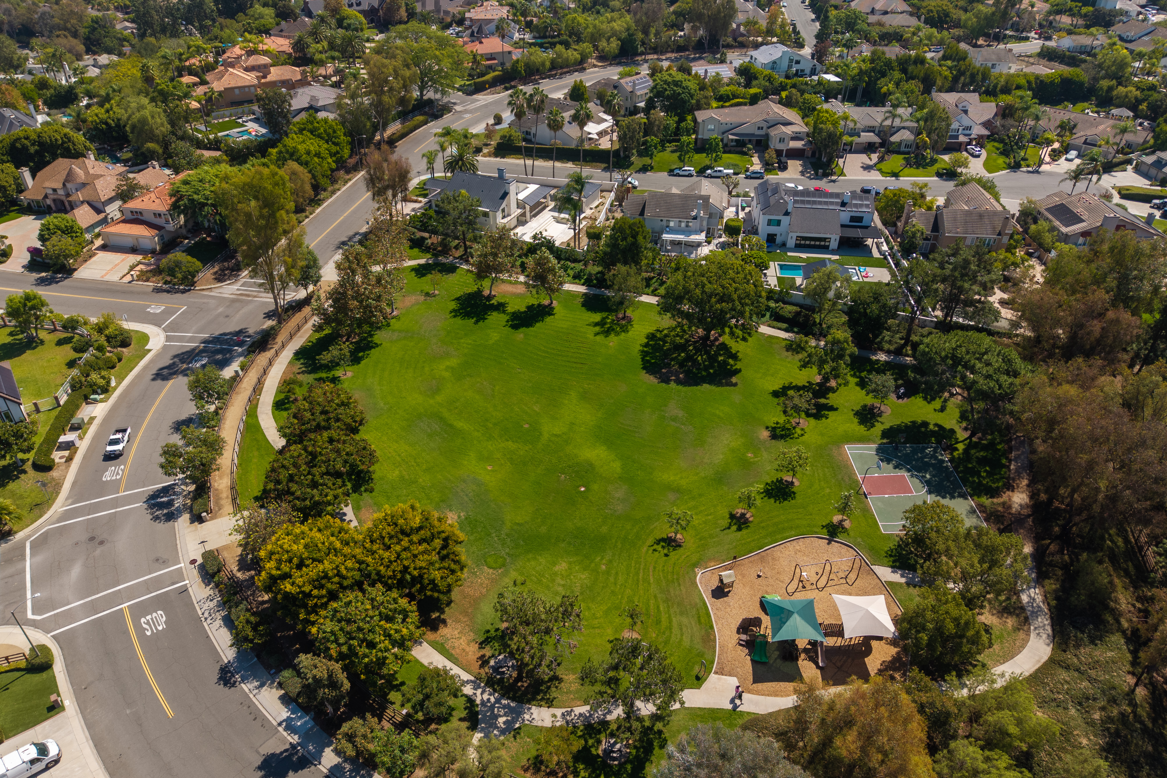  25442 Rapid Falls Road, Laguna Hills, CA 92653 - 物件實景