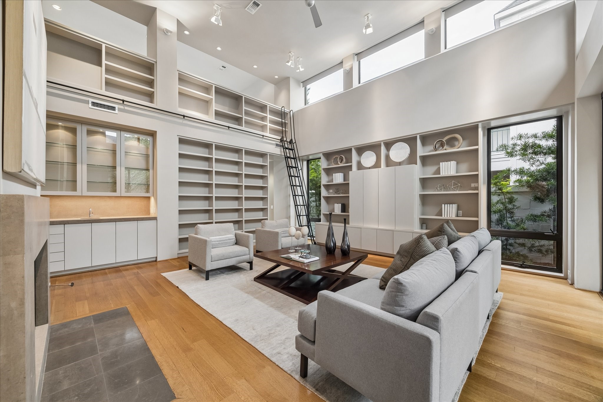  3635 Overbrook Lane - 物件實景