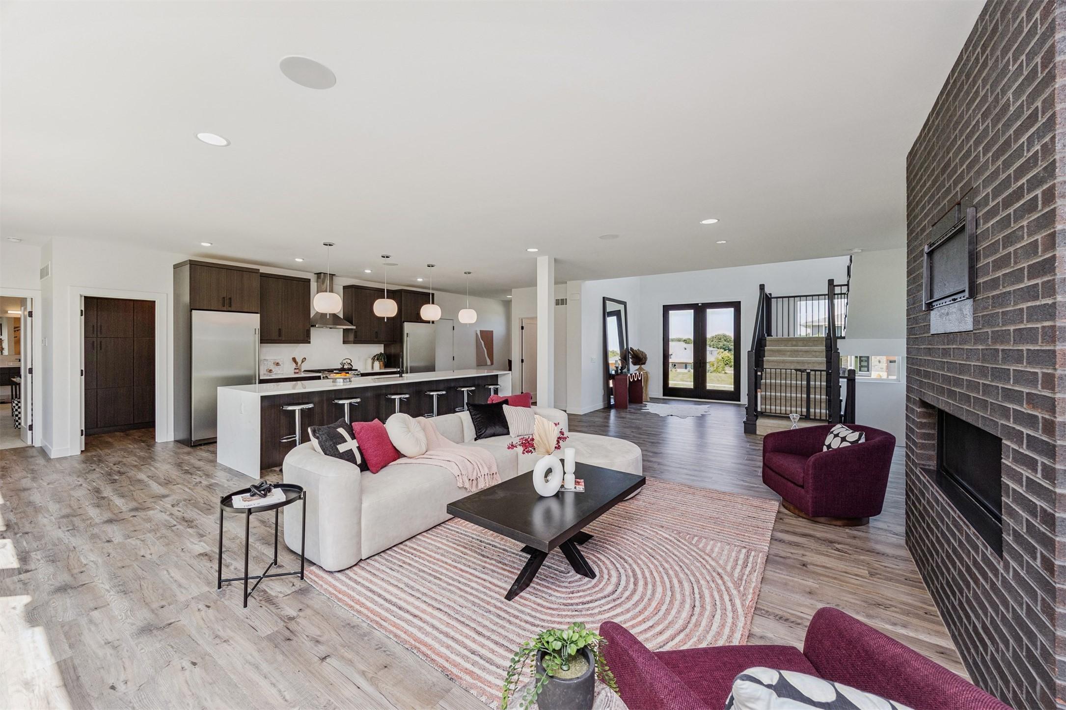 West Des Moines, Iowa, 50266, United States, 4 Bedrooms Bedrooms, ,4 BathroomsBathrooms,Residential,For Sale,1873469