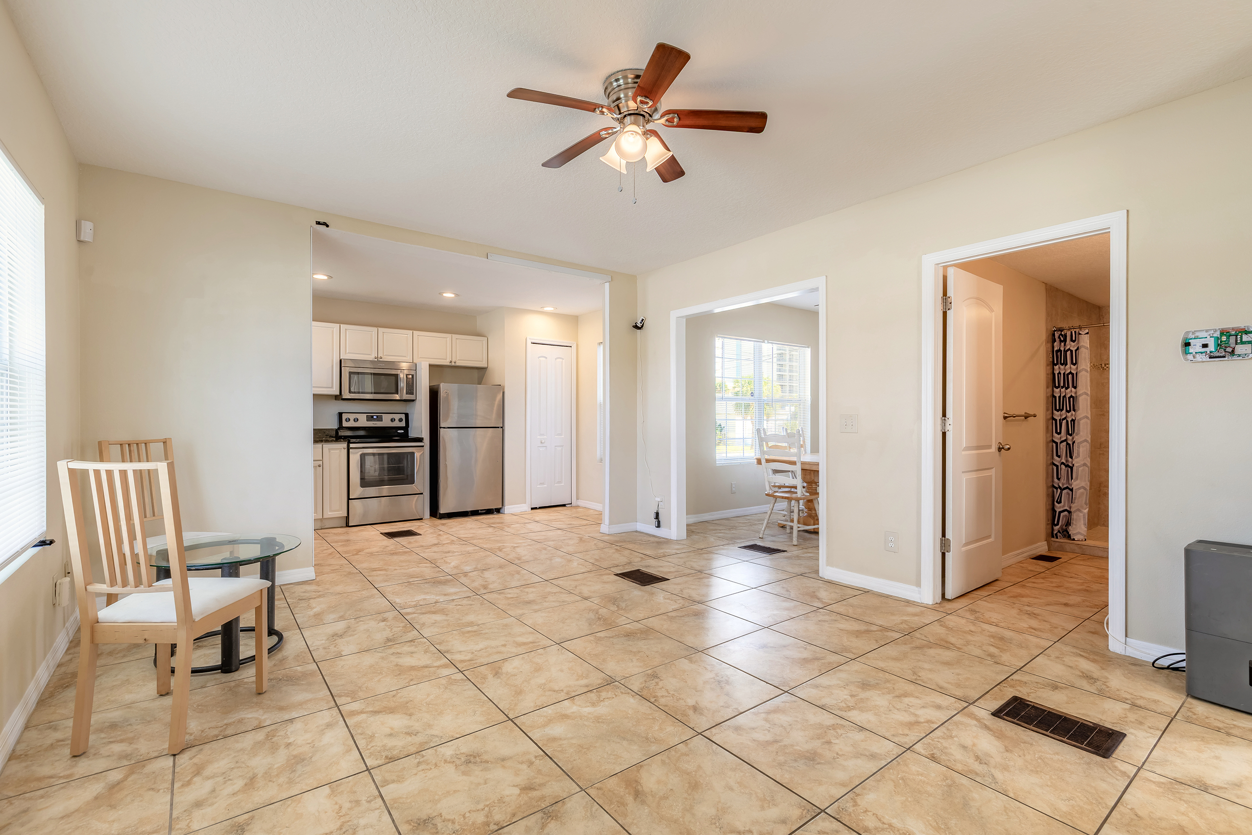 Daytona Beach, Florida, 32118, United States, 5 Bedrooms Bedrooms, ,3 BathroomsBathrooms,Residential,For Sale,1982545