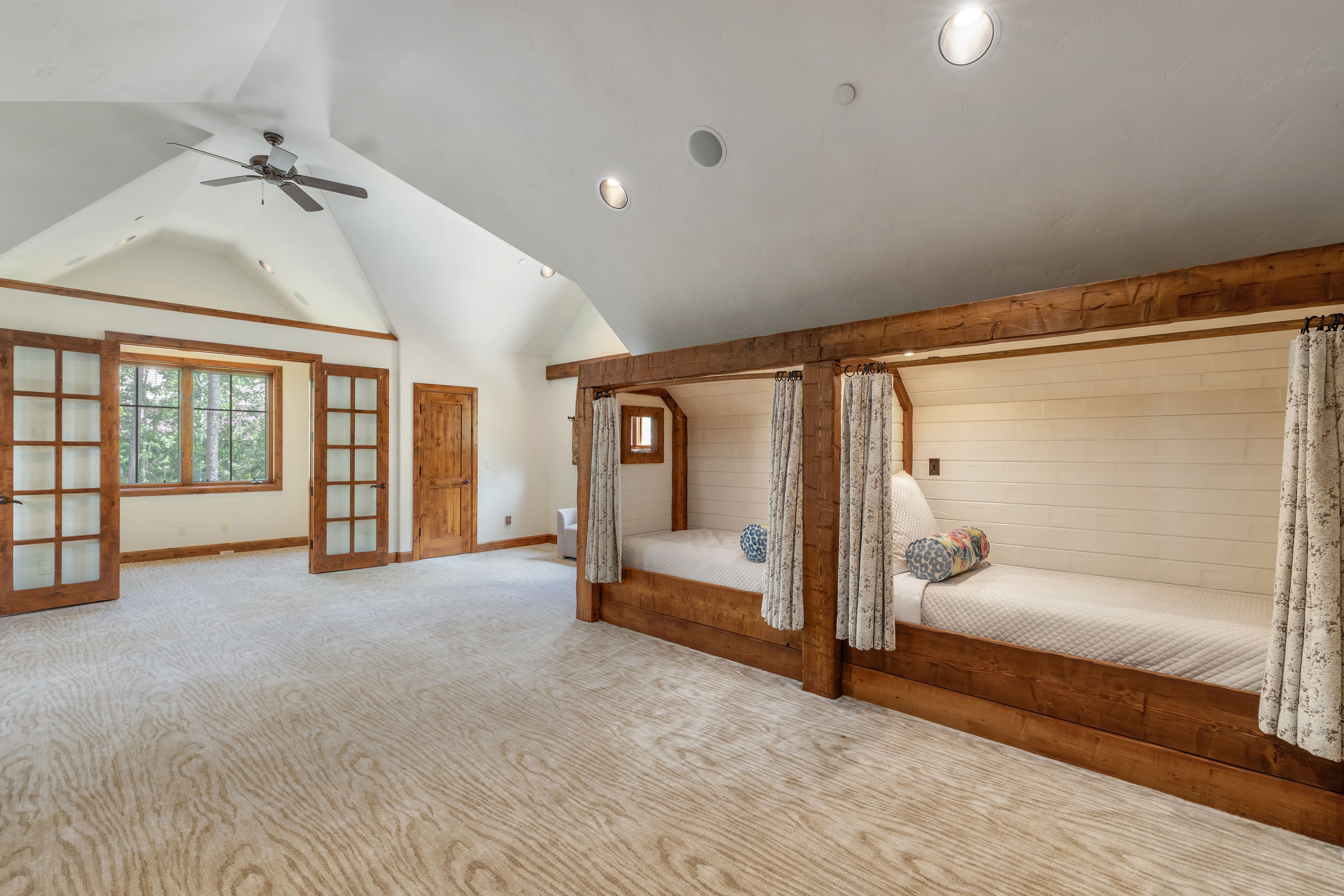  317 Elk Woods is the Kind of Mountain Estate that Earns its Setting - 物件實景