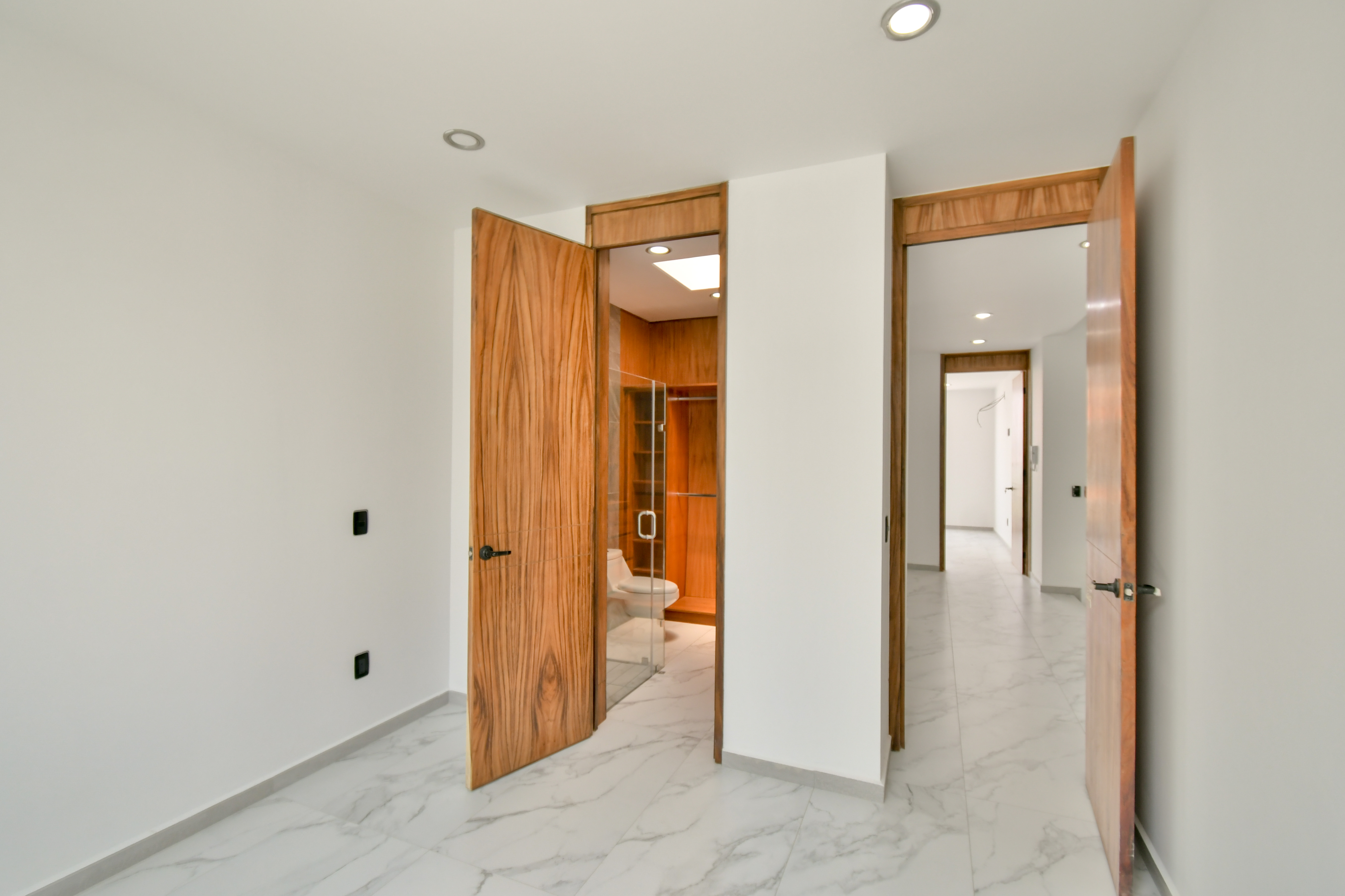  Residencia Contemporánea Coto Bastión Casa Fuerte en Venta - 物件實景