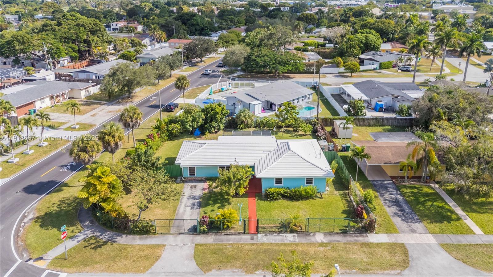 Miami, Florida, 33157, United States, 3 Bedrooms Bedrooms, ,2 BathroomsBathrooms,Residential,For Sale,1997339