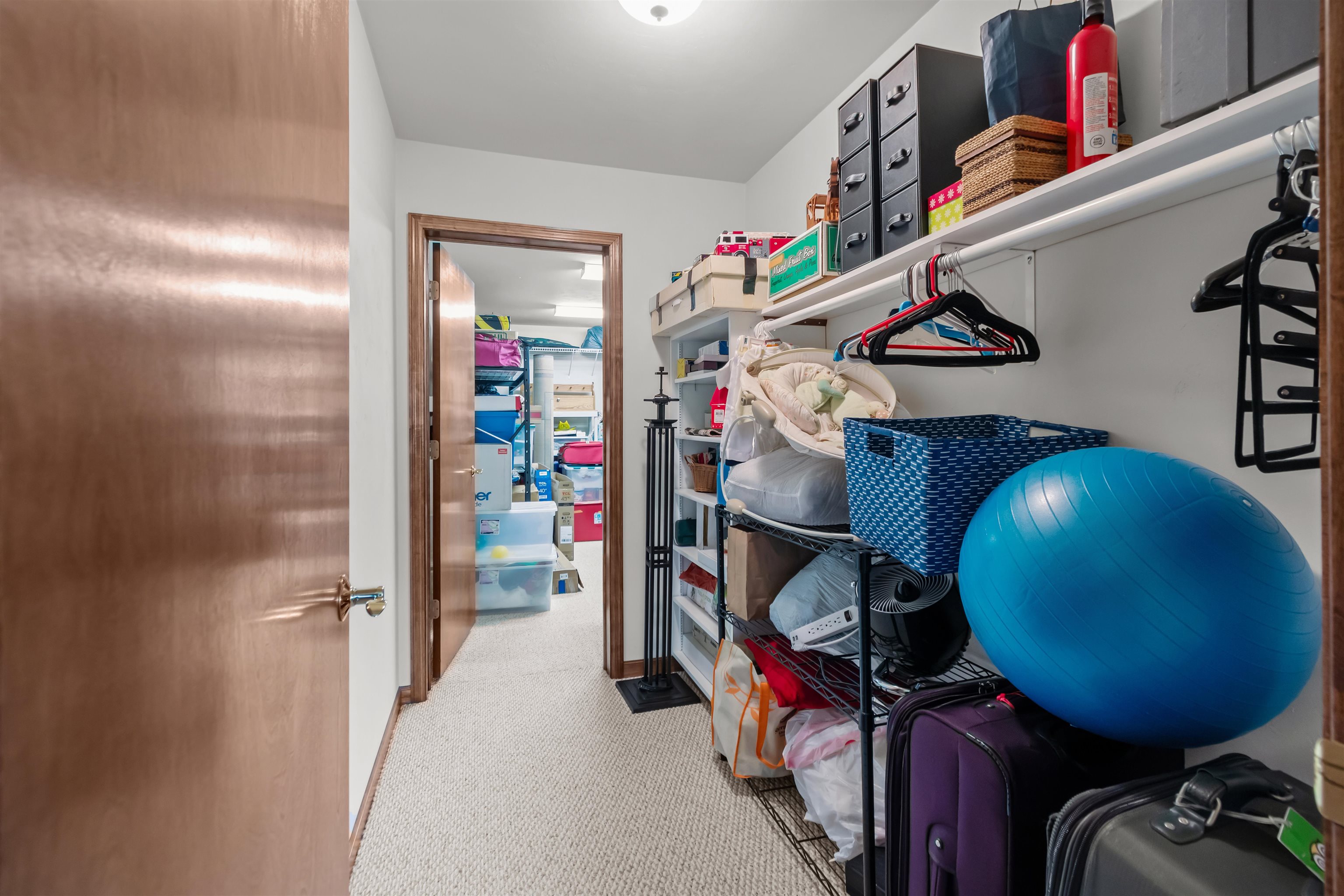 Menasha, Wisconsin, 54952, United States, 3 Bedrooms Bedrooms, ,3 BathroomsBathrooms,Residential,For Sale,1981265