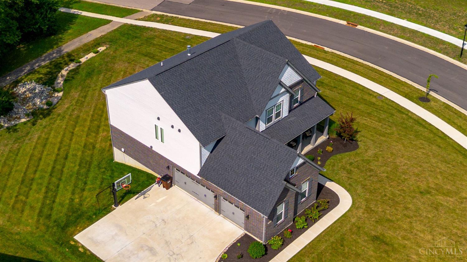 Liberty Twp, Ohio, 45011, United States, 5 Bedrooms Bedrooms, ,4 BathroomsBathrooms,Residential,For Sale,1898347