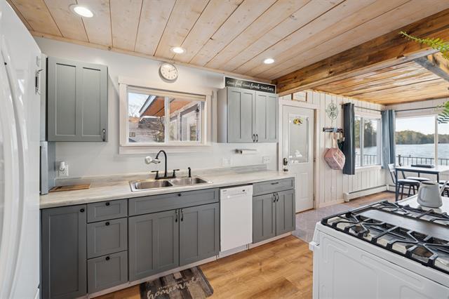 Iron River, Wisconsin, 54847, United States, 3 Bedrooms Bedrooms, ,Residential,For Sale,1993380