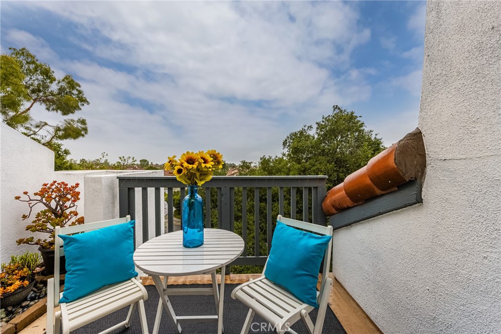 Rancho Santa Margarita, California, 92688, United States, 2 Bedrooms Bedrooms, ,1 BathroomBathrooms,Residential,For Sale,1819932
