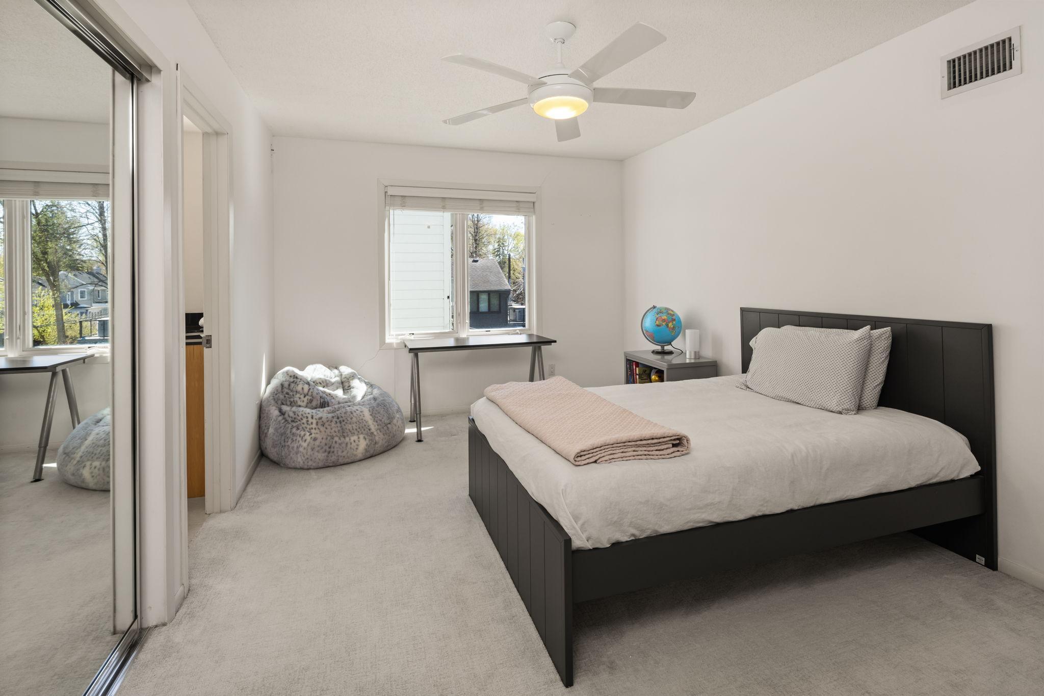 Minneapolis, Minnesota, 55410, United States, 4 Bedrooms Bedrooms, ,2 BathroomsBathrooms,Residential,For Sale,1805431