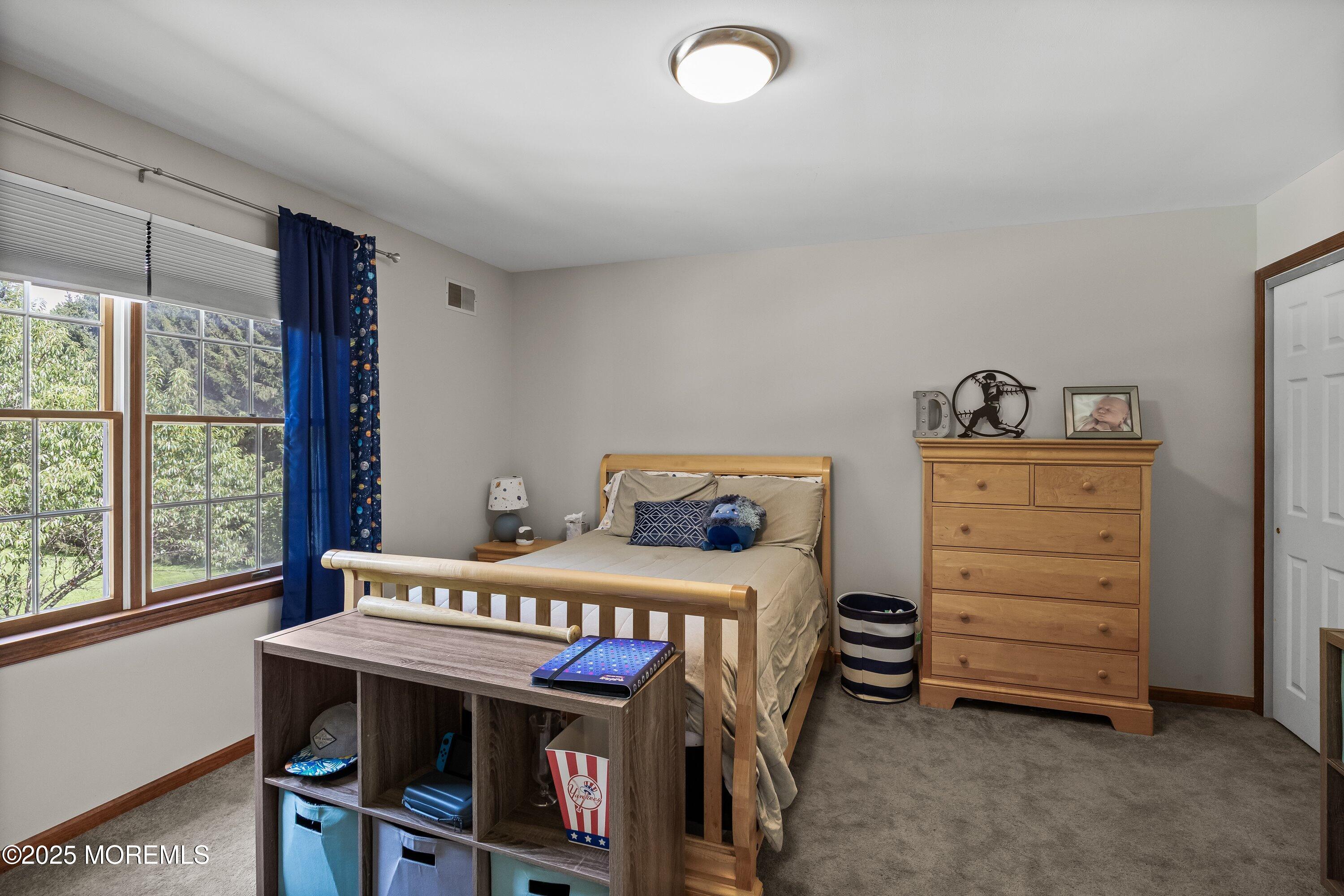 Cream Ridge, New Jersey, 08514, United States, 4 Bedrooms Bedrooms, ,3 BathroomsBathrooms,Residential,For Sale,1904272