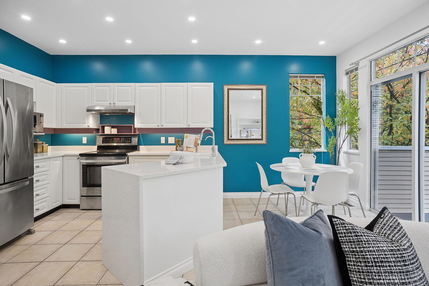  Bright Corner Townhome - 物件實景