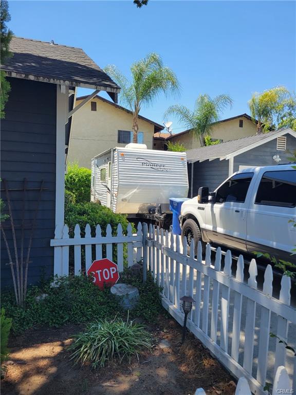 Ontario, California, 91762, United States, 2 Bedrooms Bedrooms, ,Residential,For Sale,1937617