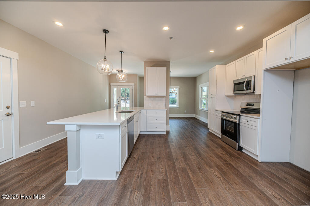 Pinehurst, North Carolina, 28374, United States, 4 Bedrooms Bedrooms, ,4 BathroomsBathrooms,Residential,For Sale,1895697