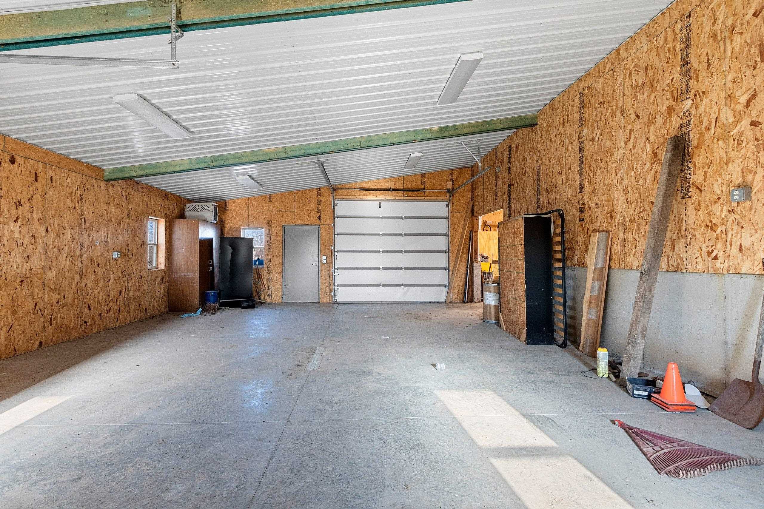 Black Creek, Wisconsin, 54106, United States, 4 Bedrooms Bedrooms, ,4 BathroomsBathrooms,Residential,For Sale,2009234