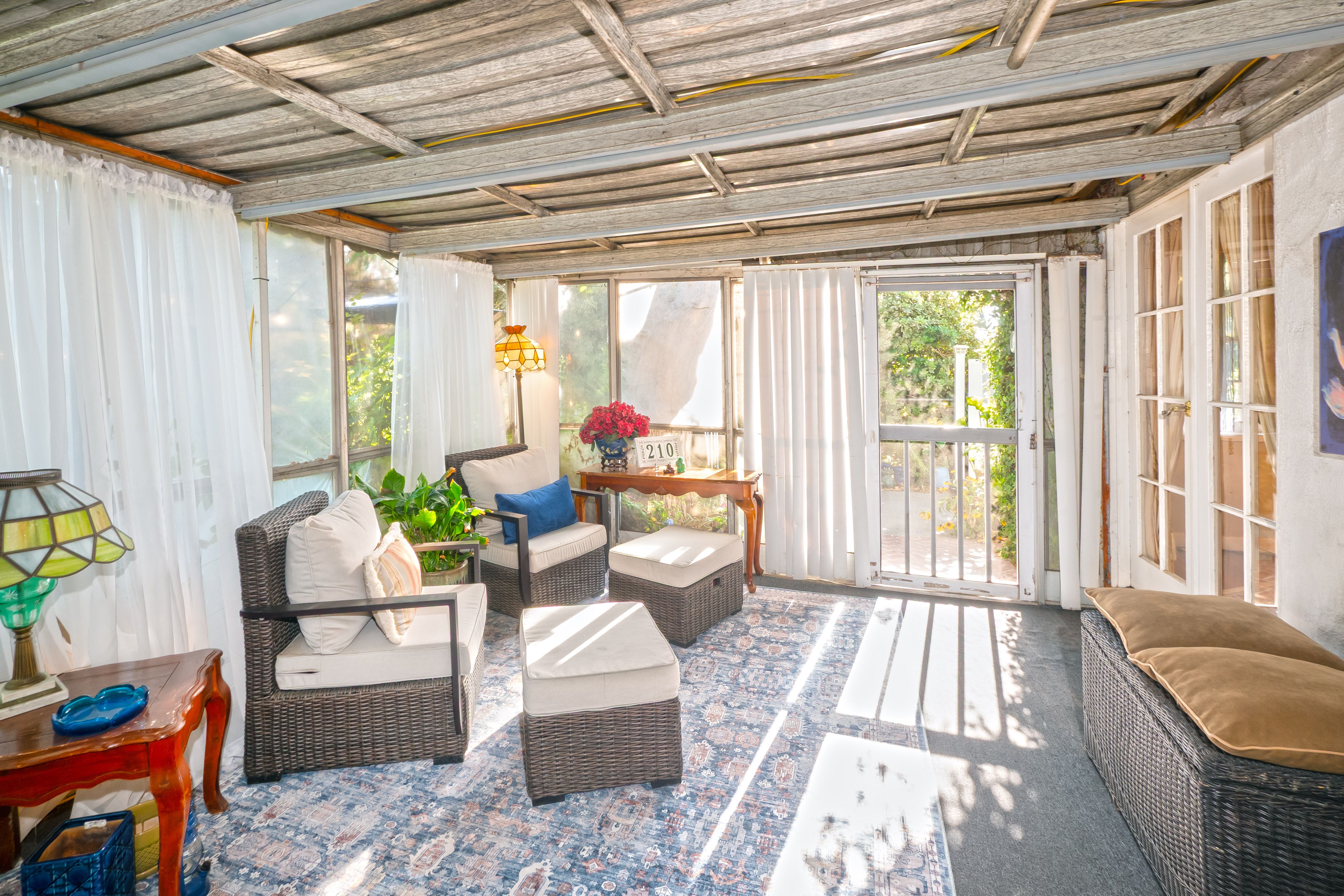  4600 Sunnyside Drive, Riverside, CA 92506 - 物件實景