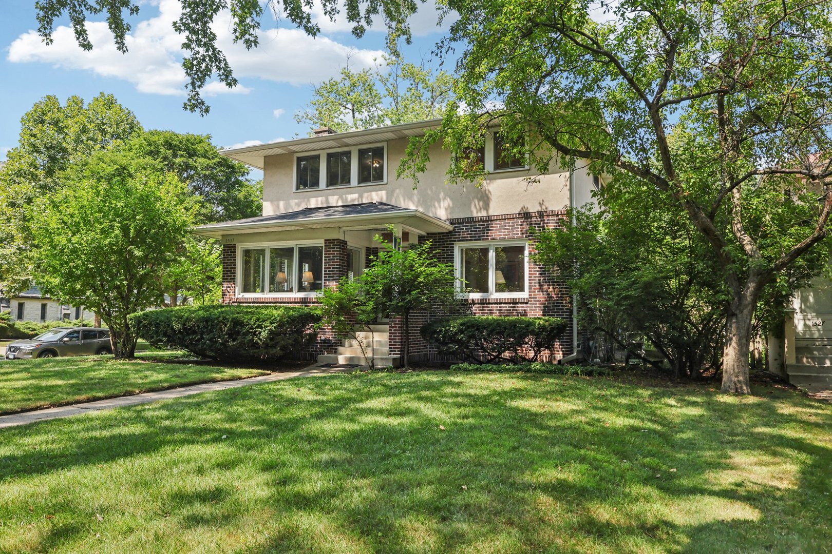 Evanston, Illinois, 60201, United States, 4 Bedrooms Bedrooms, ,4 BathroomsBathrooms,Residential,For Sale,1941847