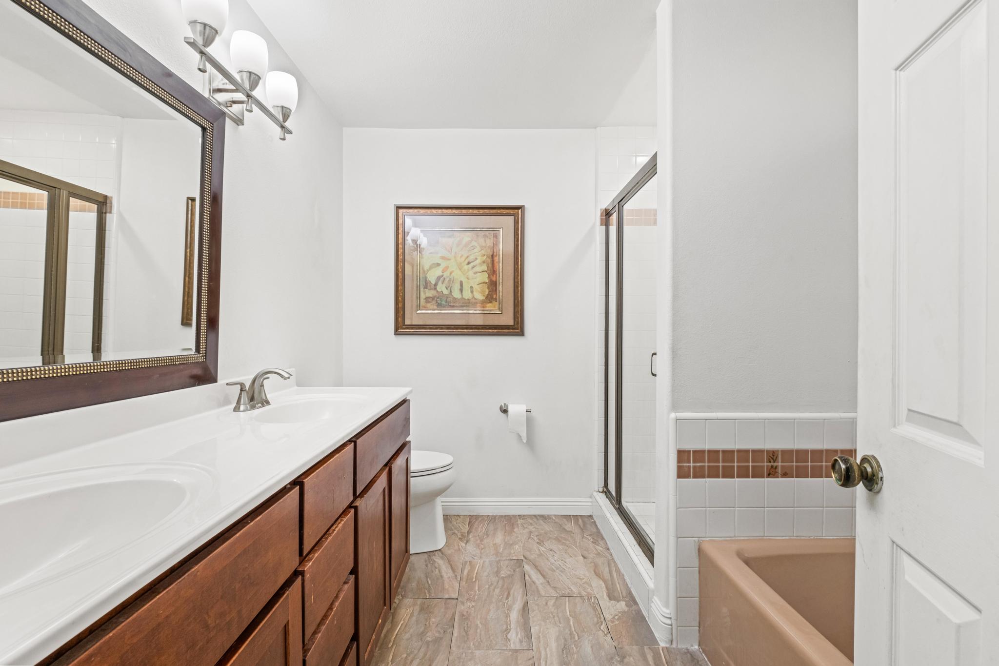 HAWTHORNE, California, 90250, United States, 4 Bedrooms Bedrooms, ,3 BathroomsBathrooms,Residential,For Sale,1798305
