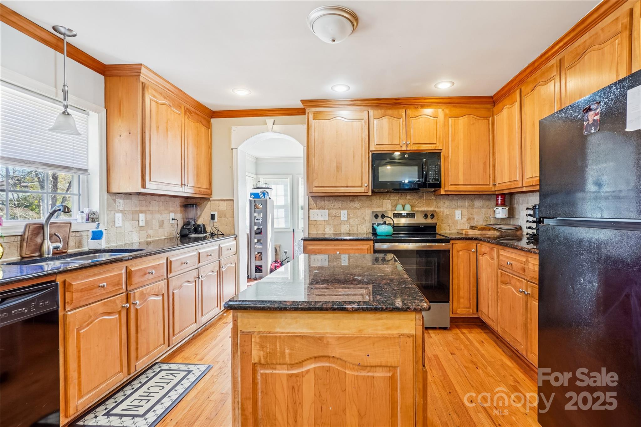 Charlotte, North Carolina, 28227, United States, 5 Bedrooms Bedrooms, ,4 BathroomsBathrooms,Residential,For Sale,1995708