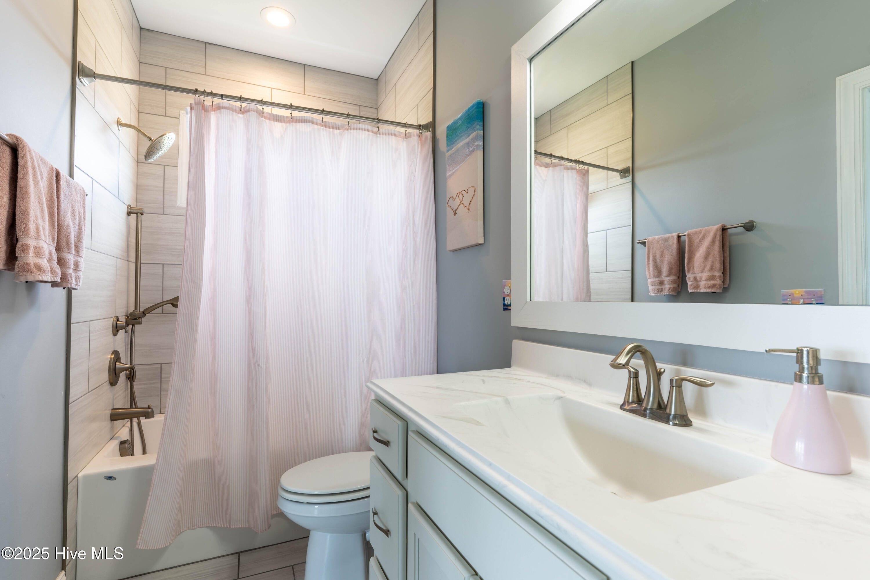Holly Ridge, North Carolina, 28445, United States, 3 Bedrooms Bedrooms, ,3 BathroomsBathrooms,Residential,For Sale,1826637