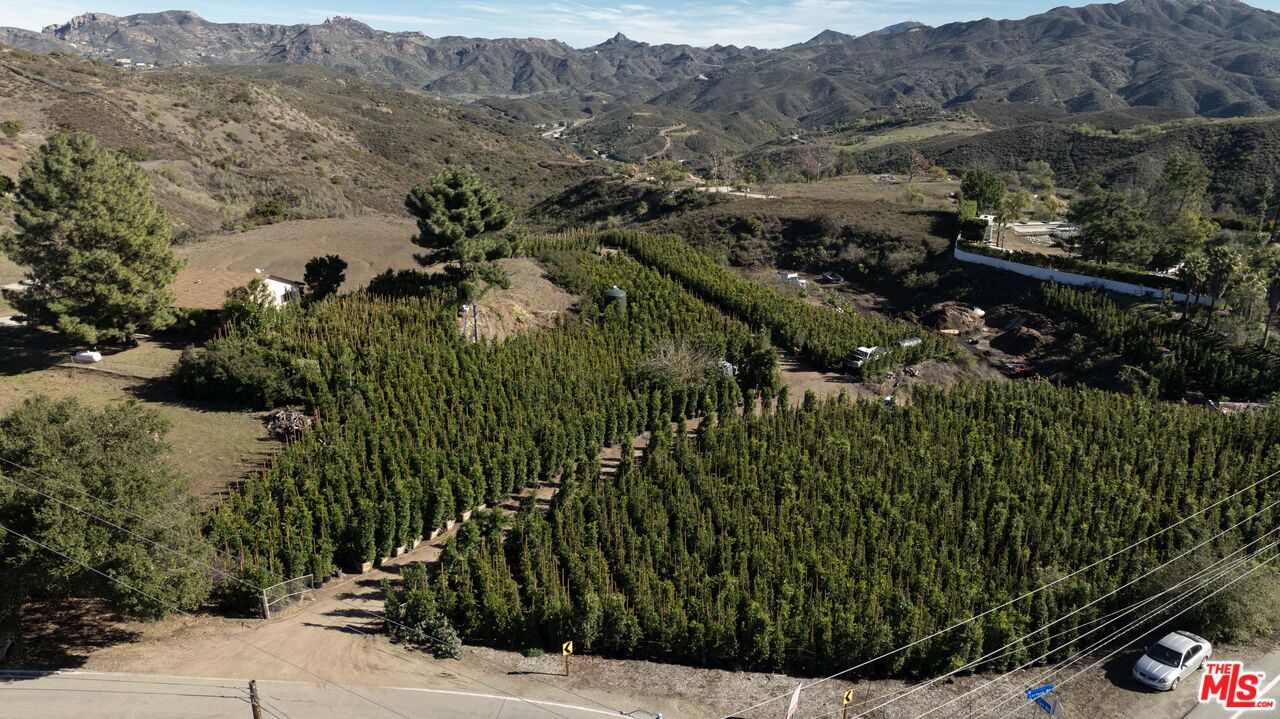 Malibu, California, 90265, United States, 2 Bedrooms Bedrooms, ,2 BathroomsBathrooms,Residential,For Sale,1795604