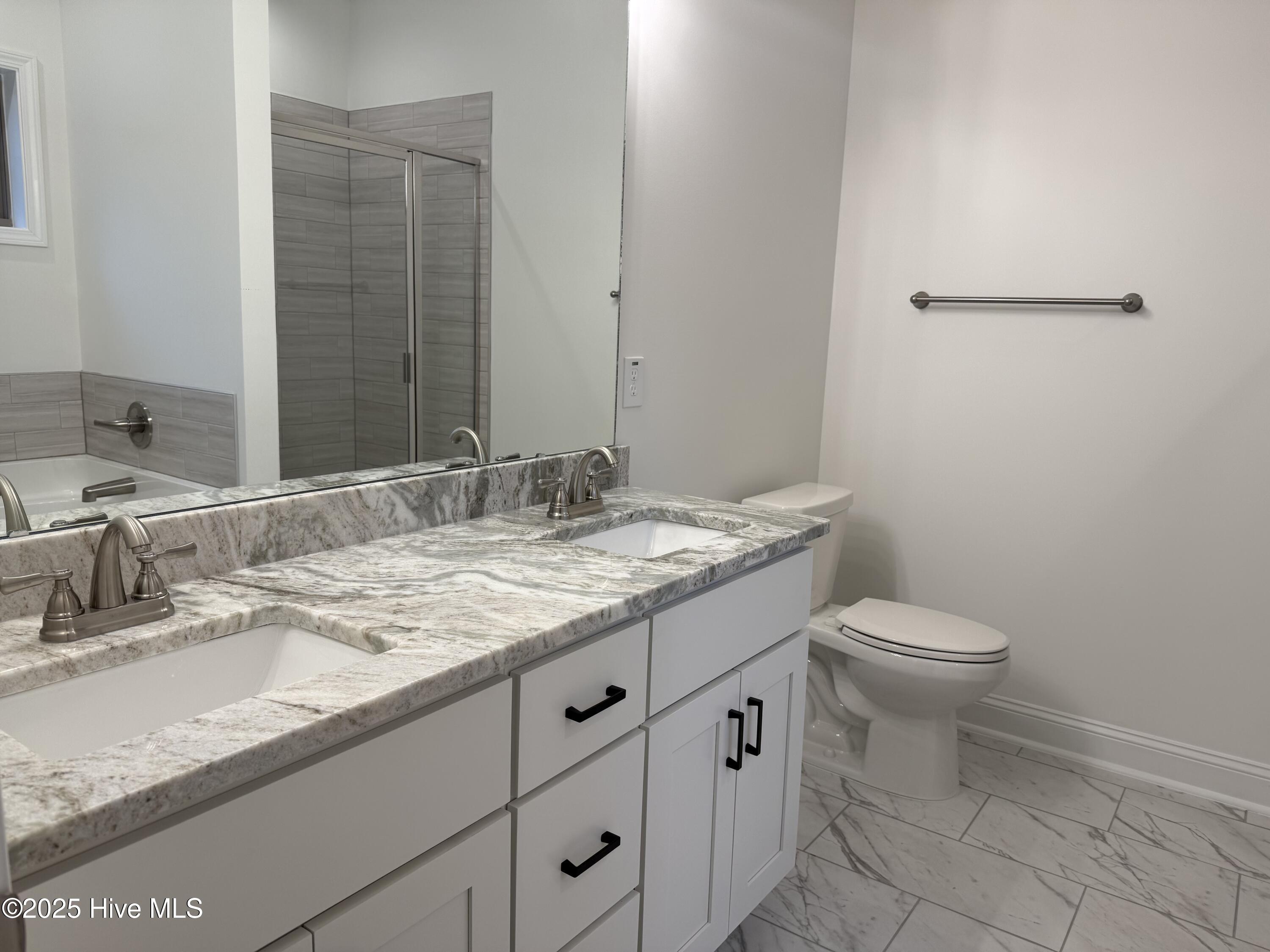 Pinehurst, North Carolina, 28374, United States, 4 Bedrooms Bedrooms, ,3 BathroomsBathrooms,Residential,For Sale,1793185