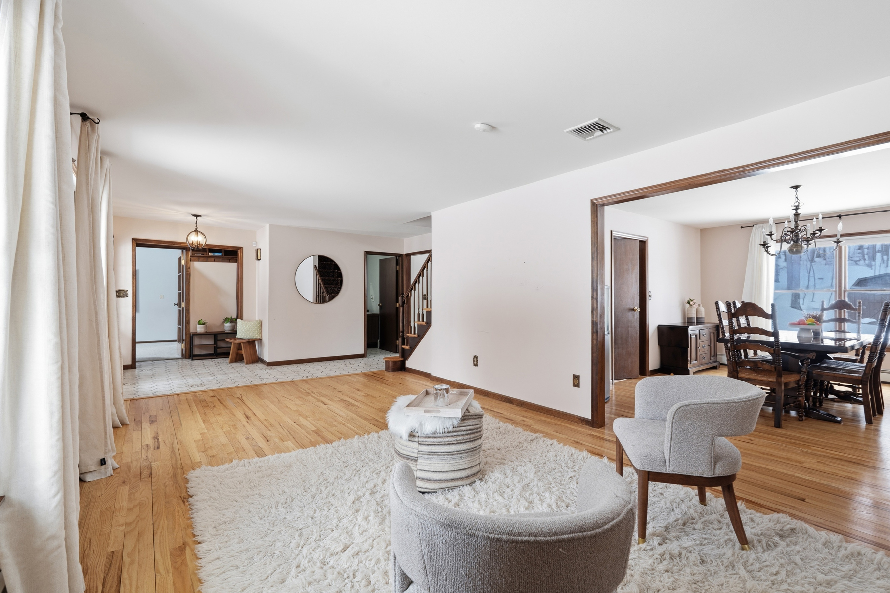  Buckberg Mountain Colonial - 物件實景