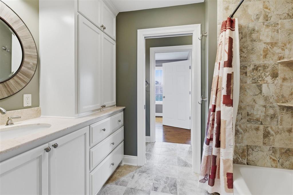 Lake Charles, Louisiana, 70601, United States, 3 Bedrooms Bedrooms, ,3 BathroomsBathrooms,Residential,For Sale,2024711