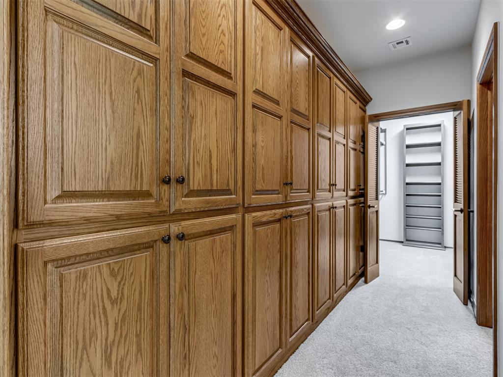 Choctaw, Oklahoma, 73020, United States, 3 Bedrooms Bedrooms, ,6 BathroomsBathrooms,Residential,For Sale,1981467