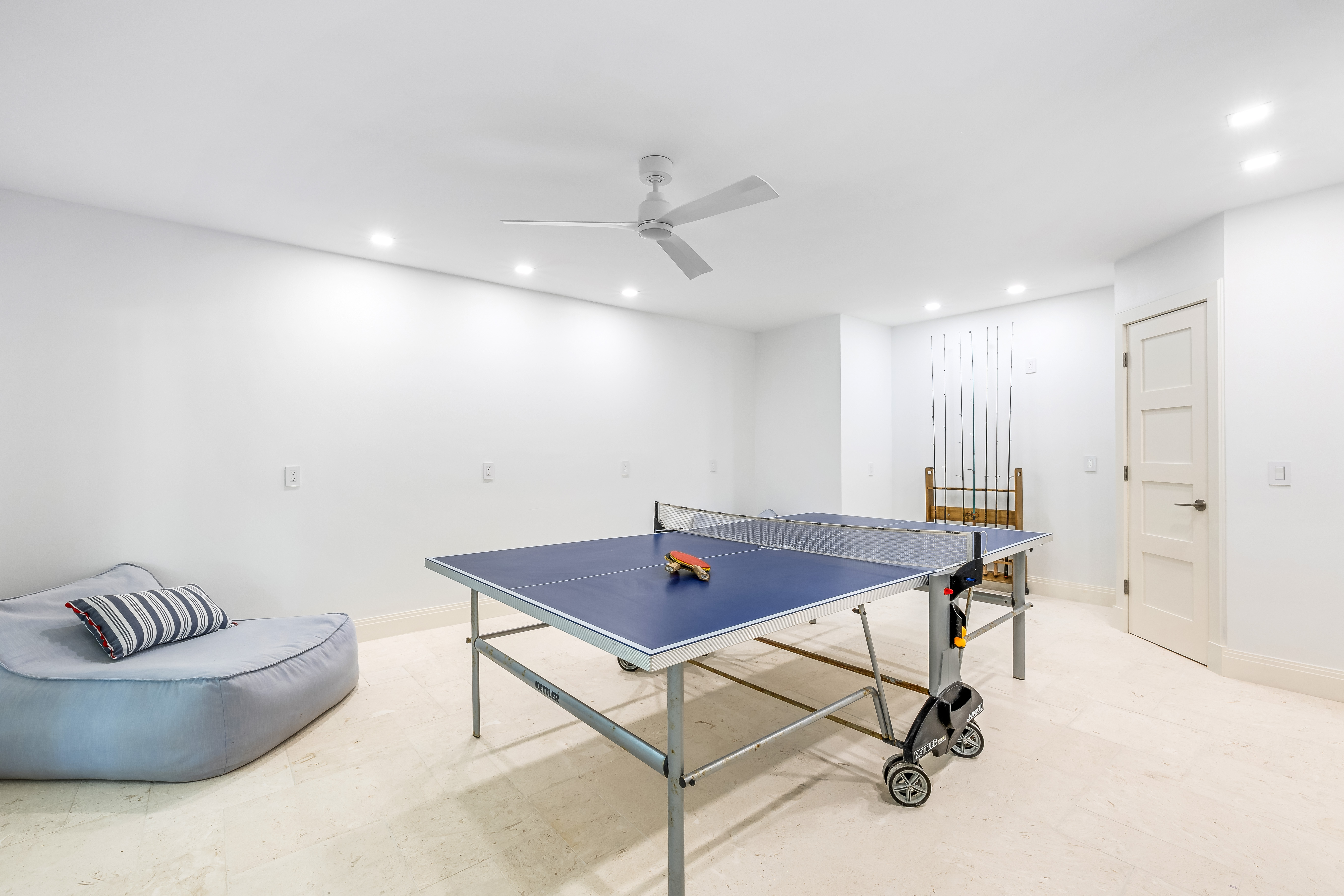  2021 20th Street W - 物件實景