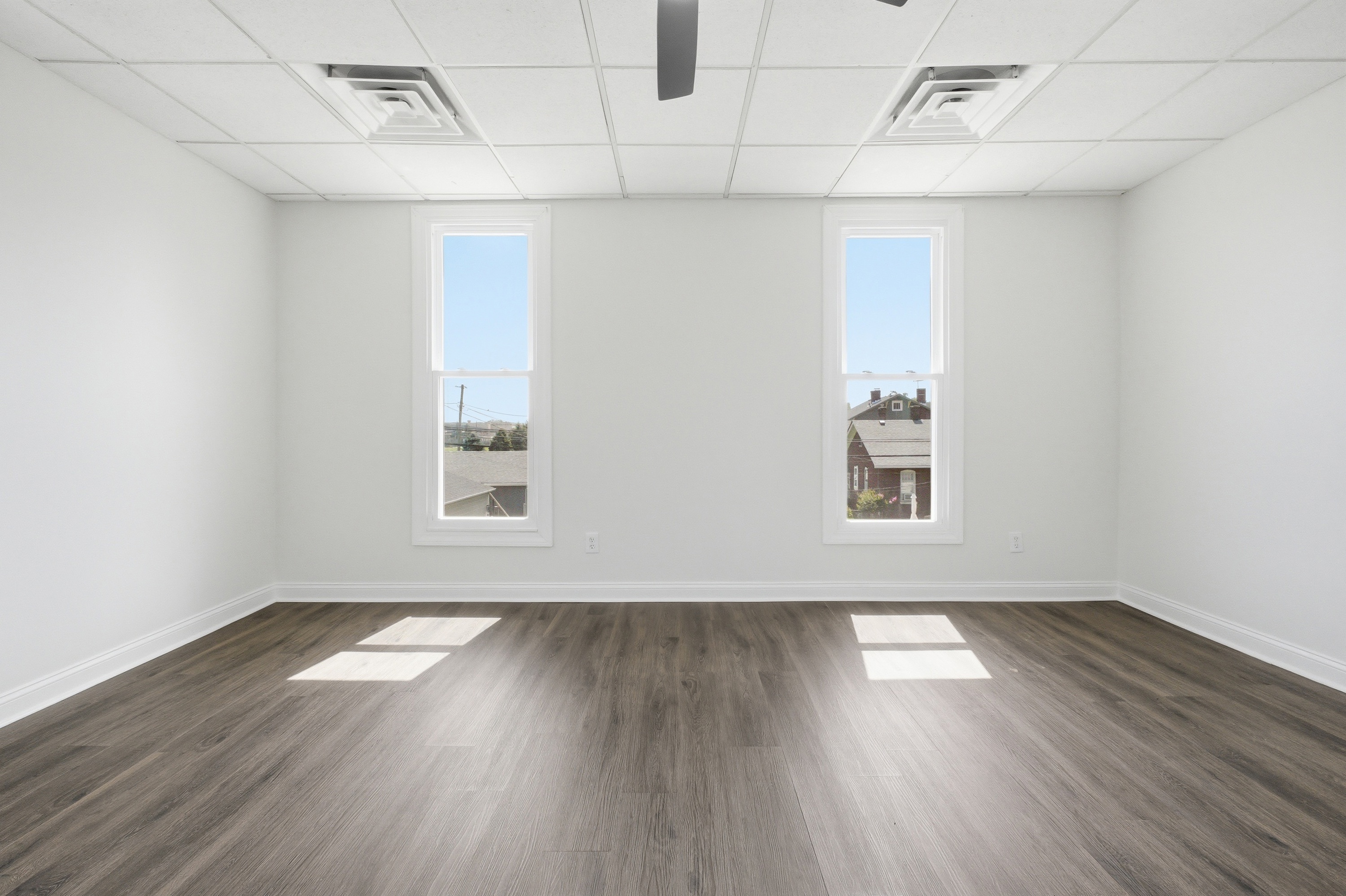  1126 Myrtle Avenue, New Albany, IN 47150 - 物件實景